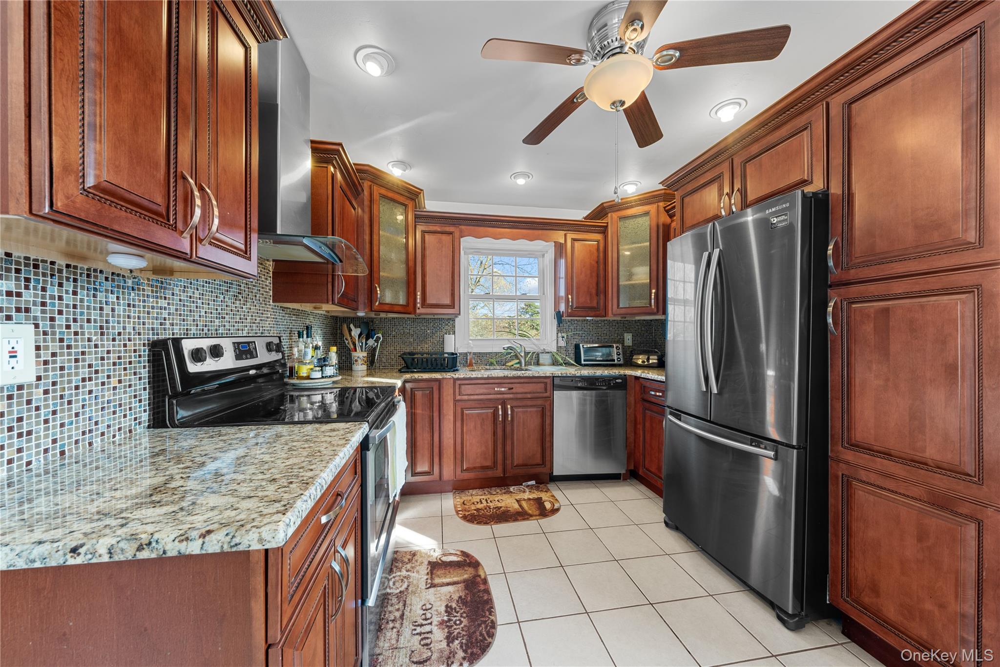 60 Mercury Avenue, East Patchogue, NY 11772