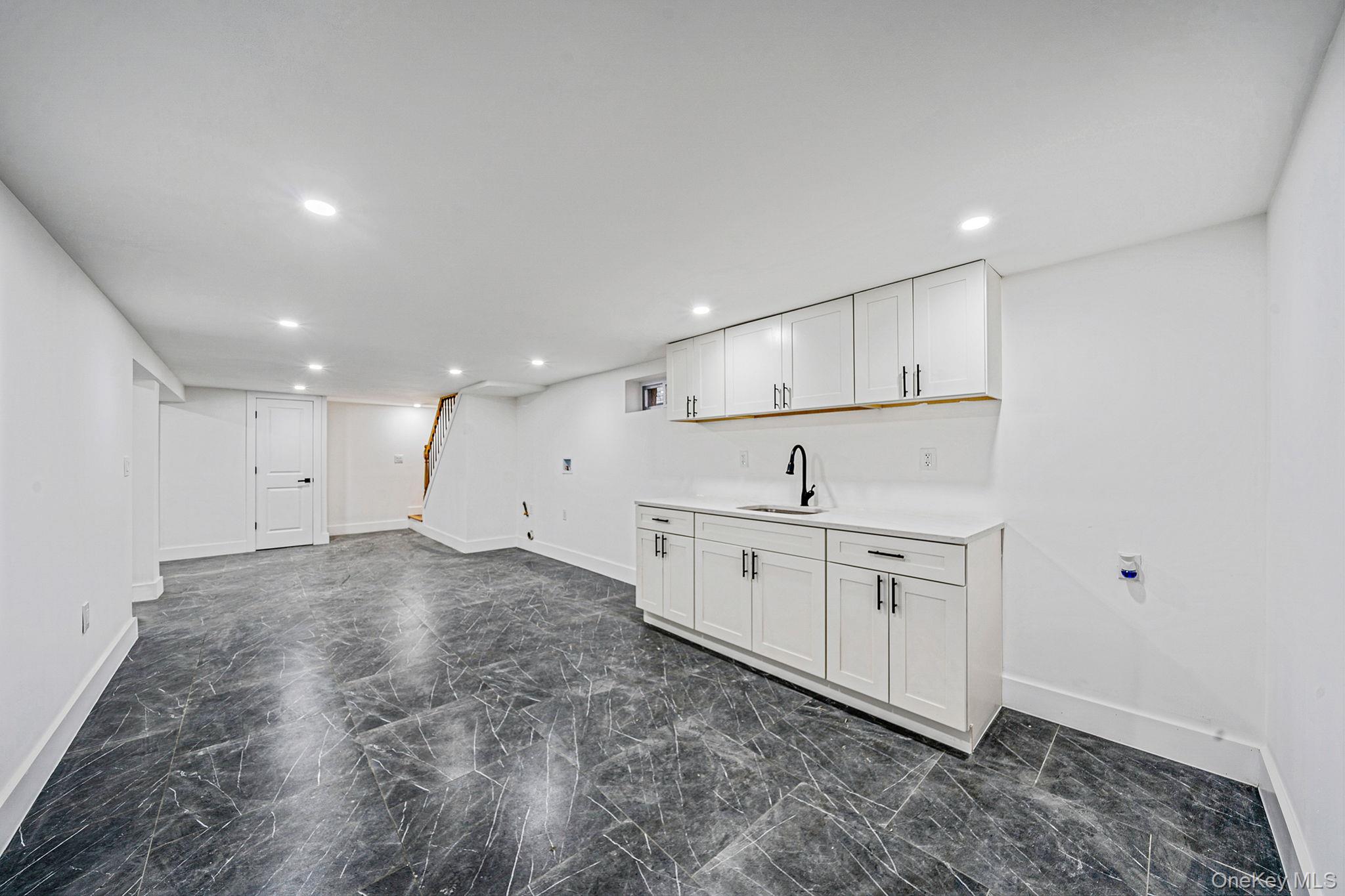 21407 110th Avenue, Queens Village, NY 11429