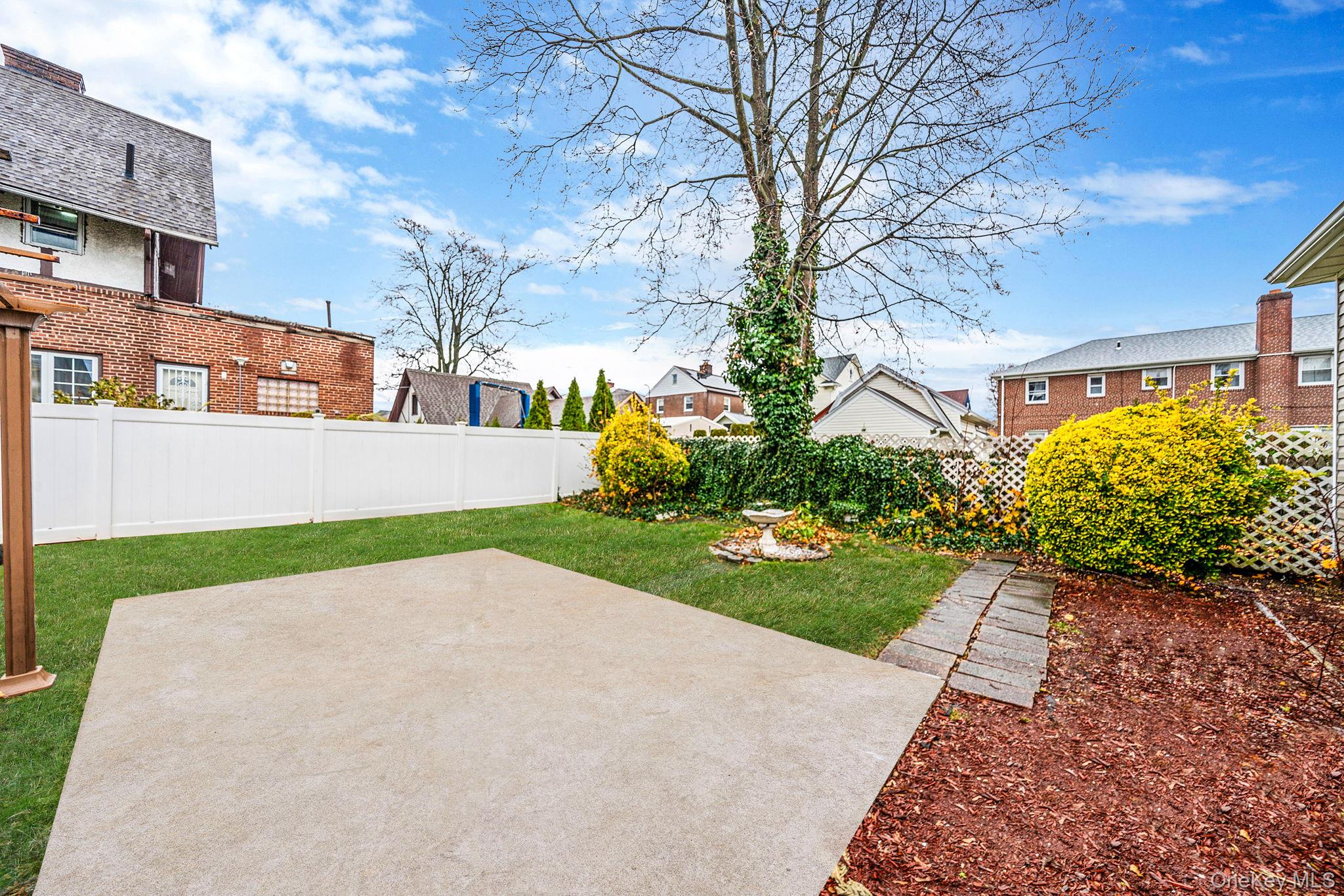 21407 110th Avenue, Queens Village, NY 11429