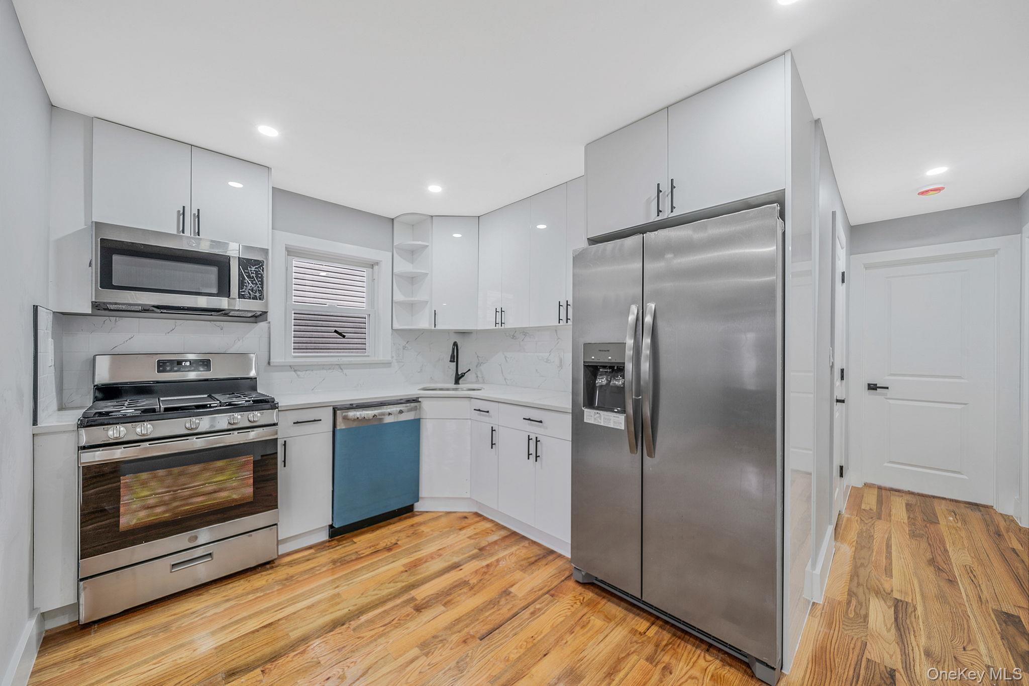 21407 110th Avenue, Queens Village, NY 11429