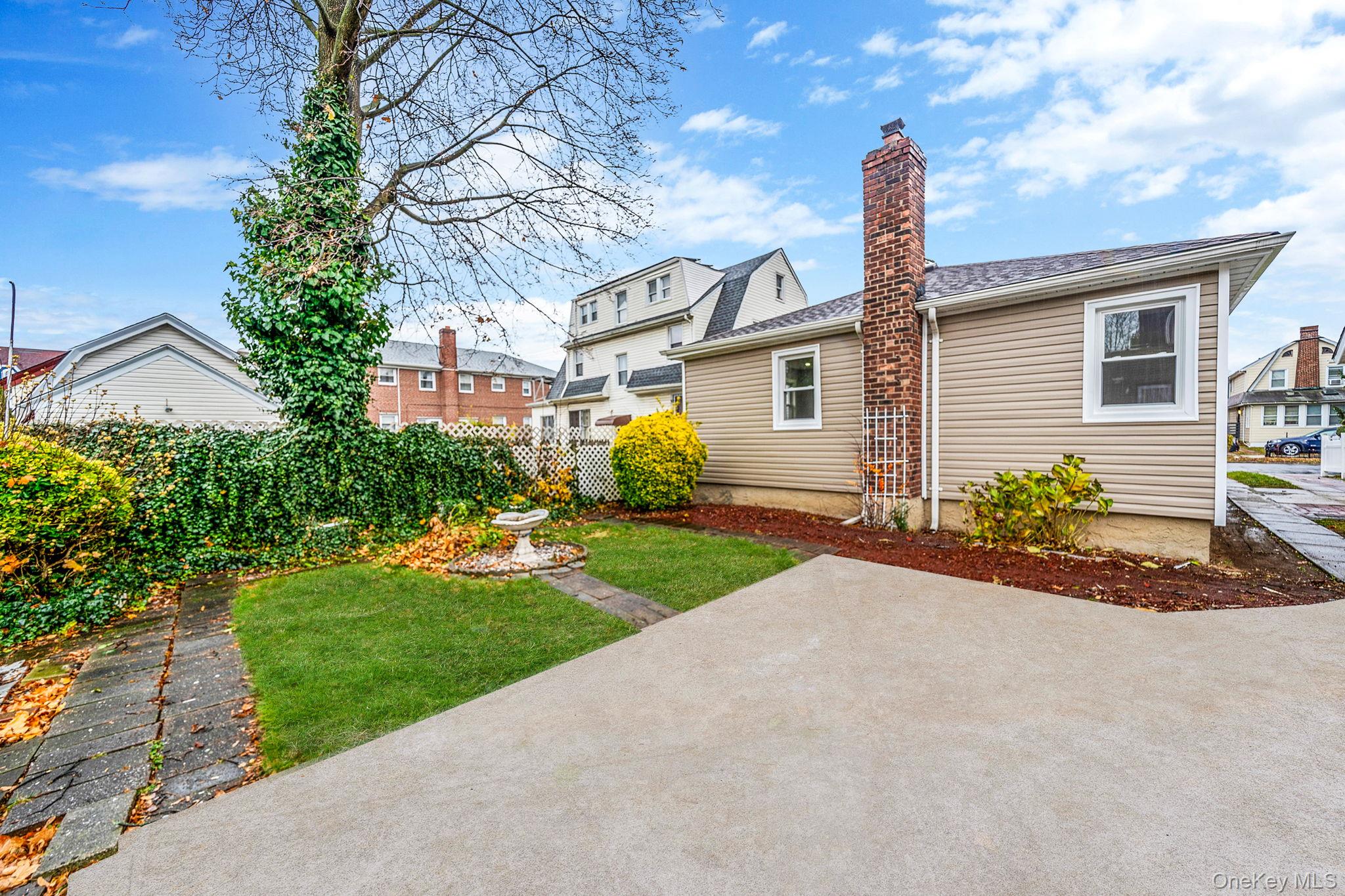 21407 110th Avenue, Queens Village, NY 11429