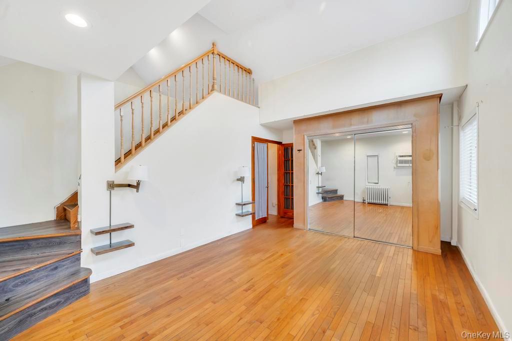 88 Marlboro Road, Valley Stream, NY 11581