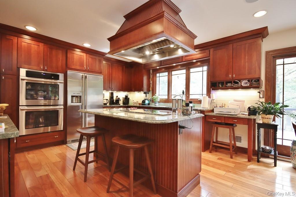 58 Hidden Hollow Lane, Millwood, NY 10546