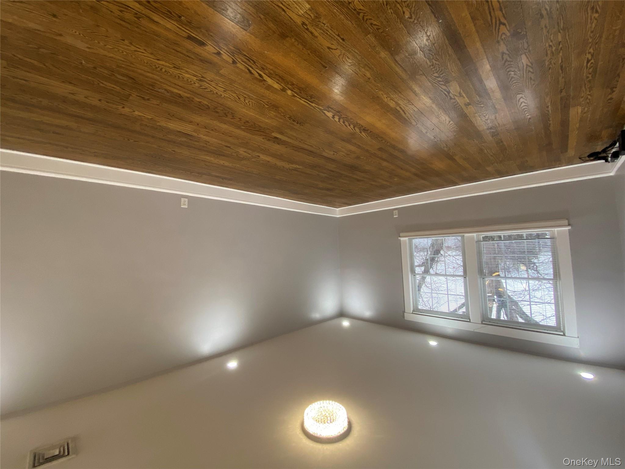 27 Grand Boulevard # B, Scarsdale, NY 10583