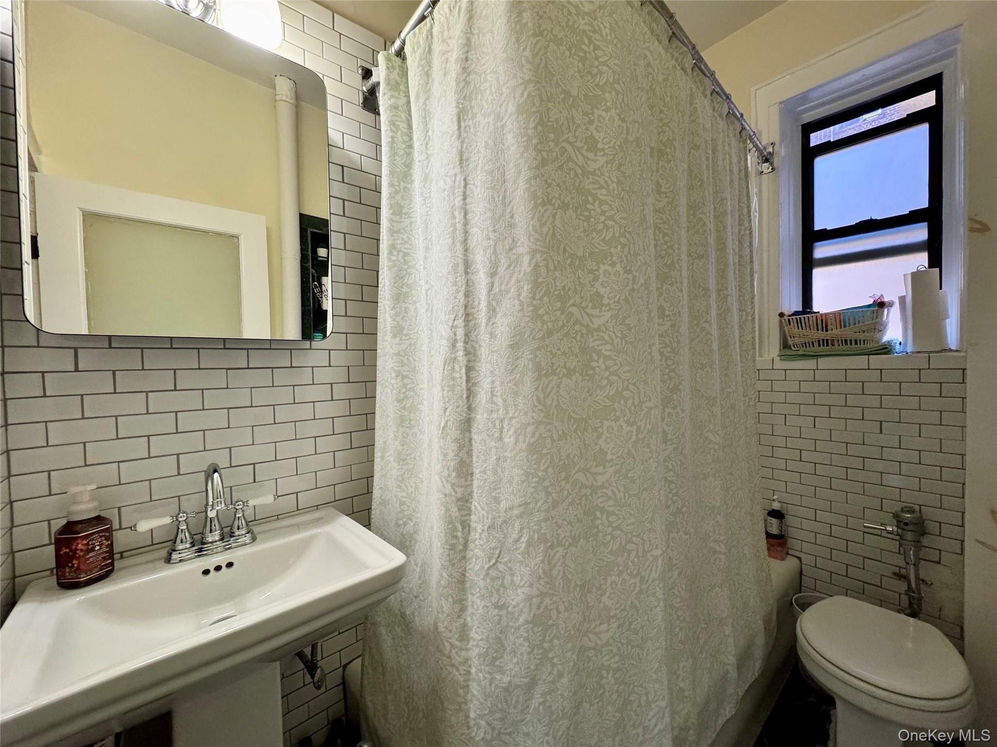 83-64 Talbot Street # 3A, Kew Gardens, NY 11415