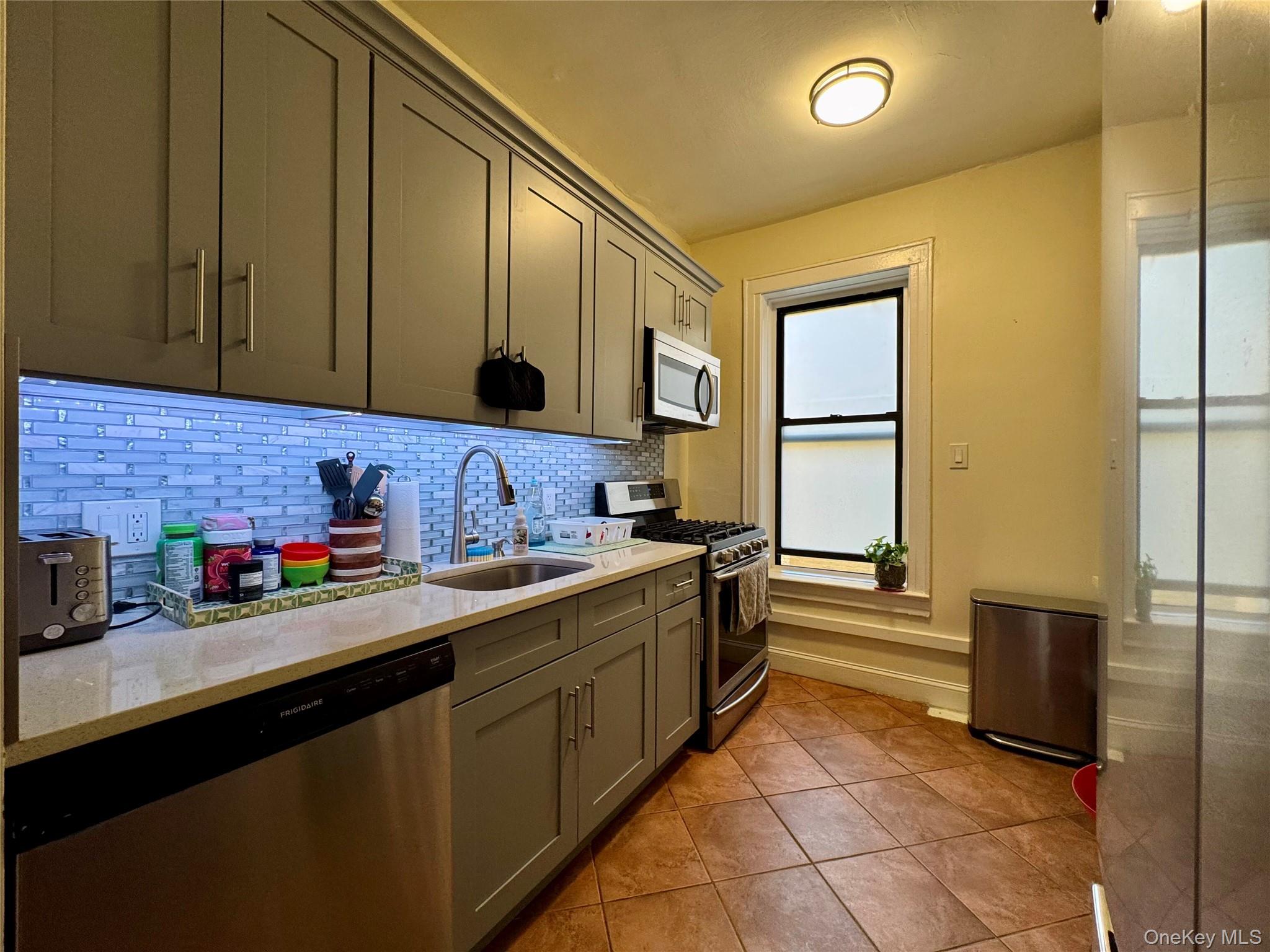 83-64 Talbot Street # 3A, Kew Gardens, NY 11415