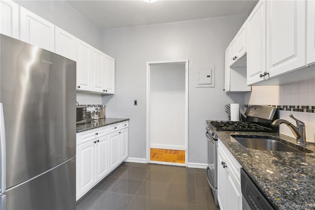 279 N Broadway # 1T, Yonkers, NY 10701