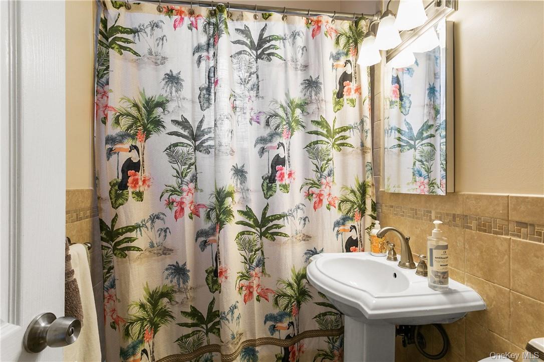 279 N Broadway # 1T, Yonkers, NY 10701