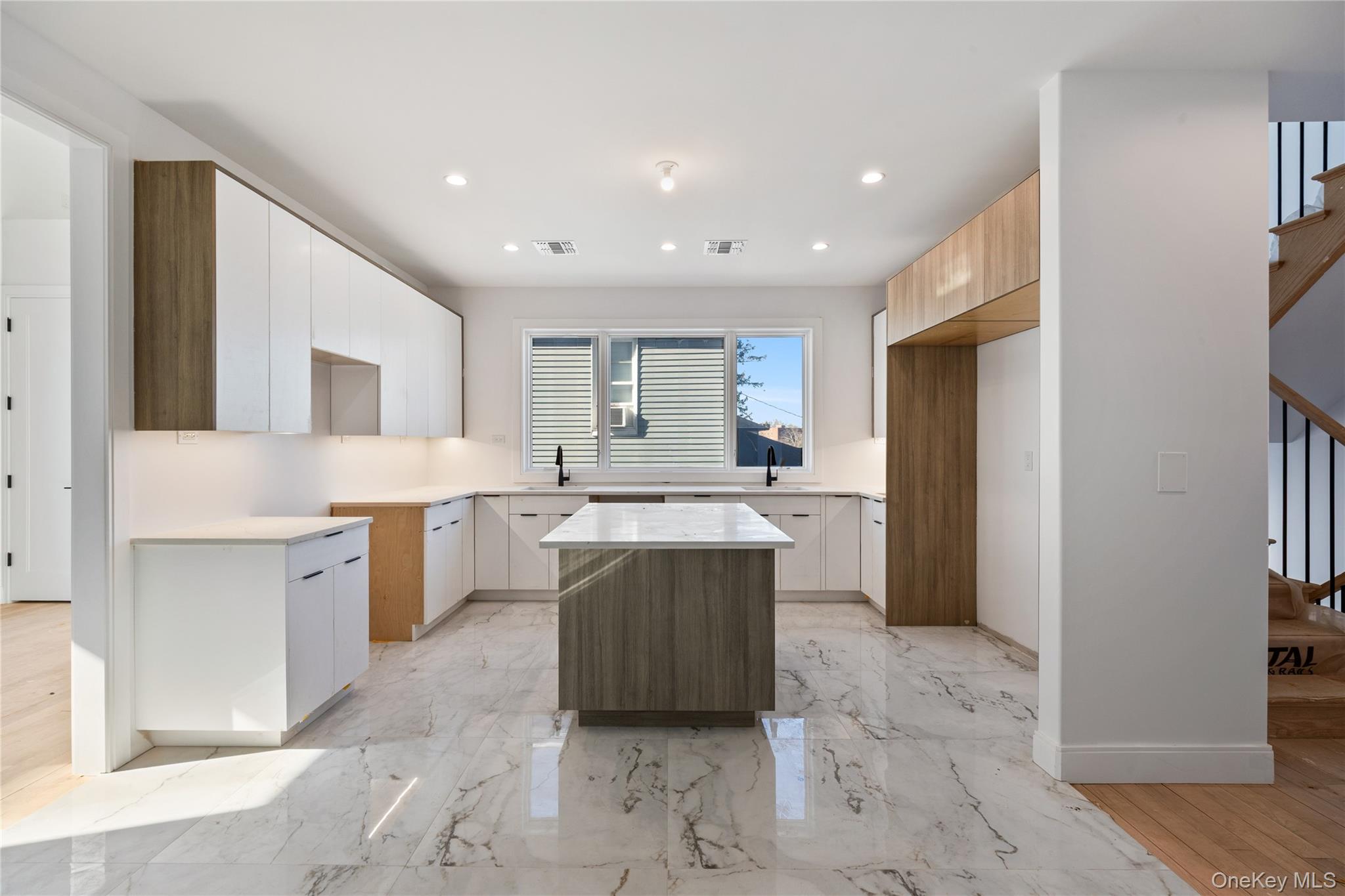 18 W Funston Avenue # 212, Spring Valley, NY 10977