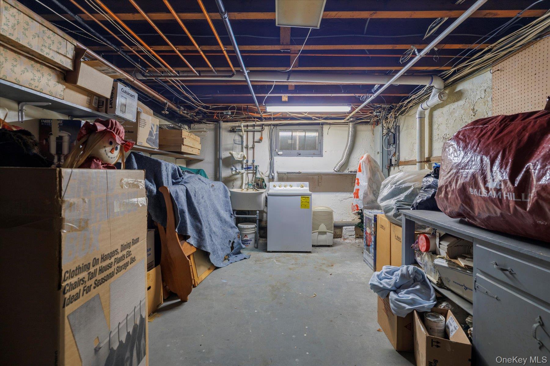 122 Pine Street, Rockville Centre, NY 11570