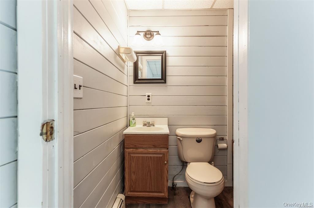 377 Main Street, Center Moriches, NY 11934