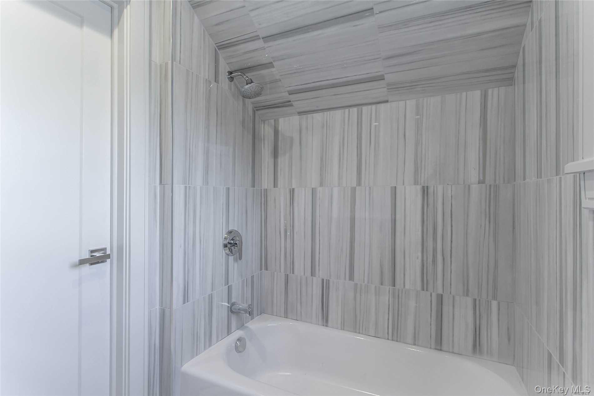 292 Acre Lane, Hicksville, NY 11801