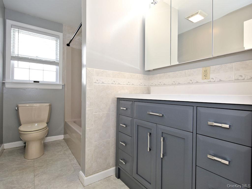 73 Broadway, Harrison, NY 10528