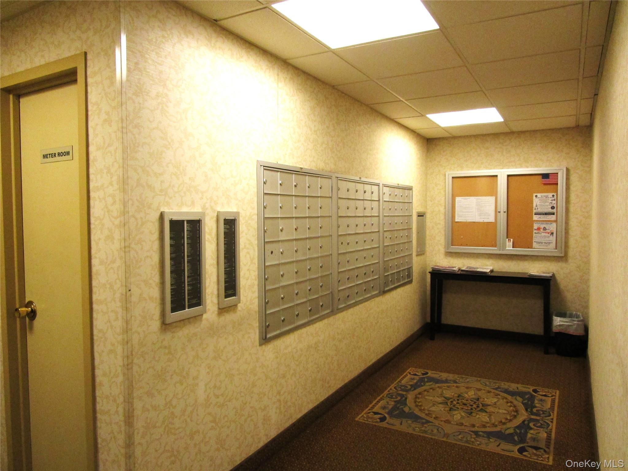 20 Daley Place # 128, Lynbrook, NY 11563