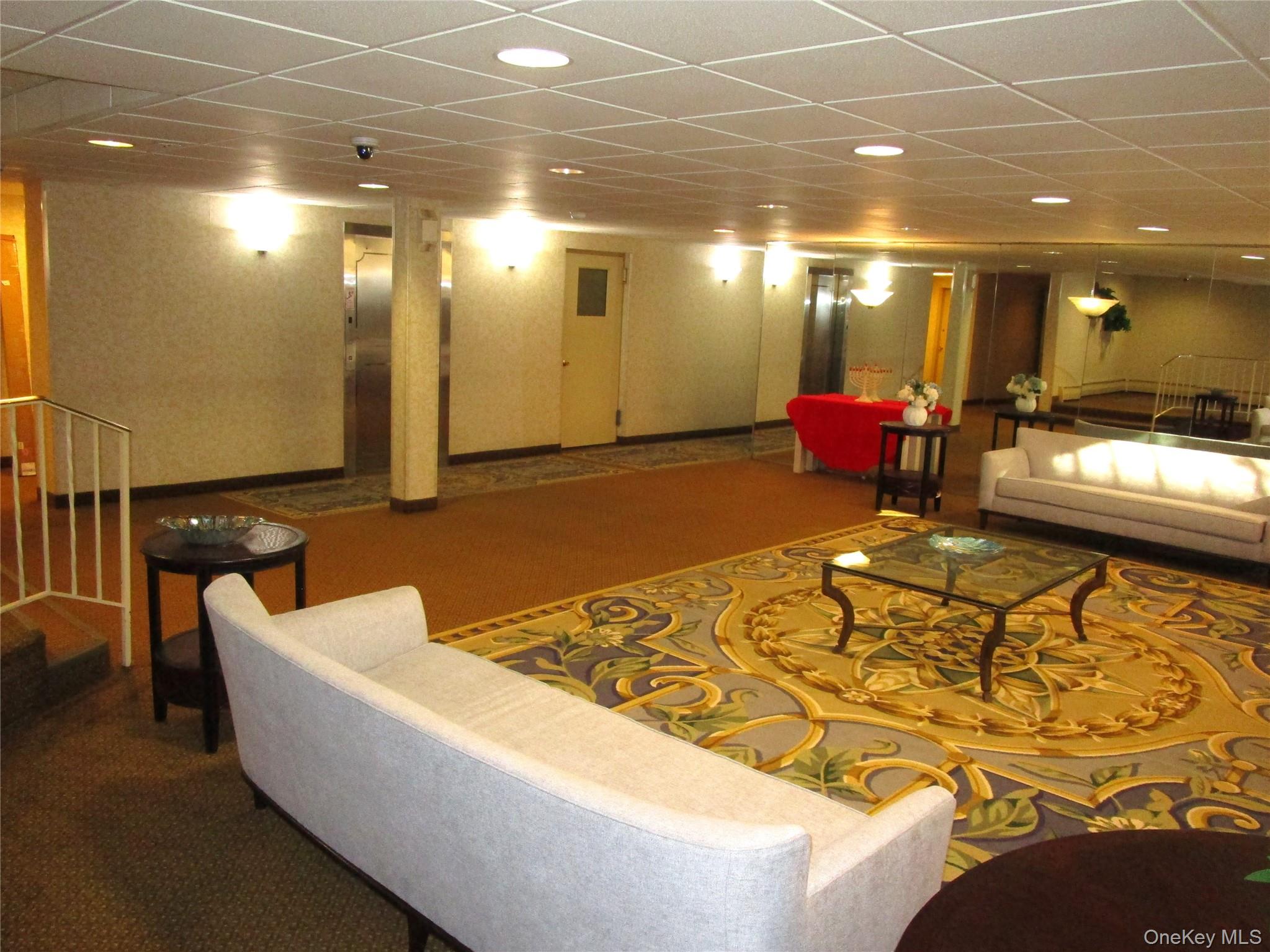 20 Daley Place # 128, Lynbrook, NY 11563