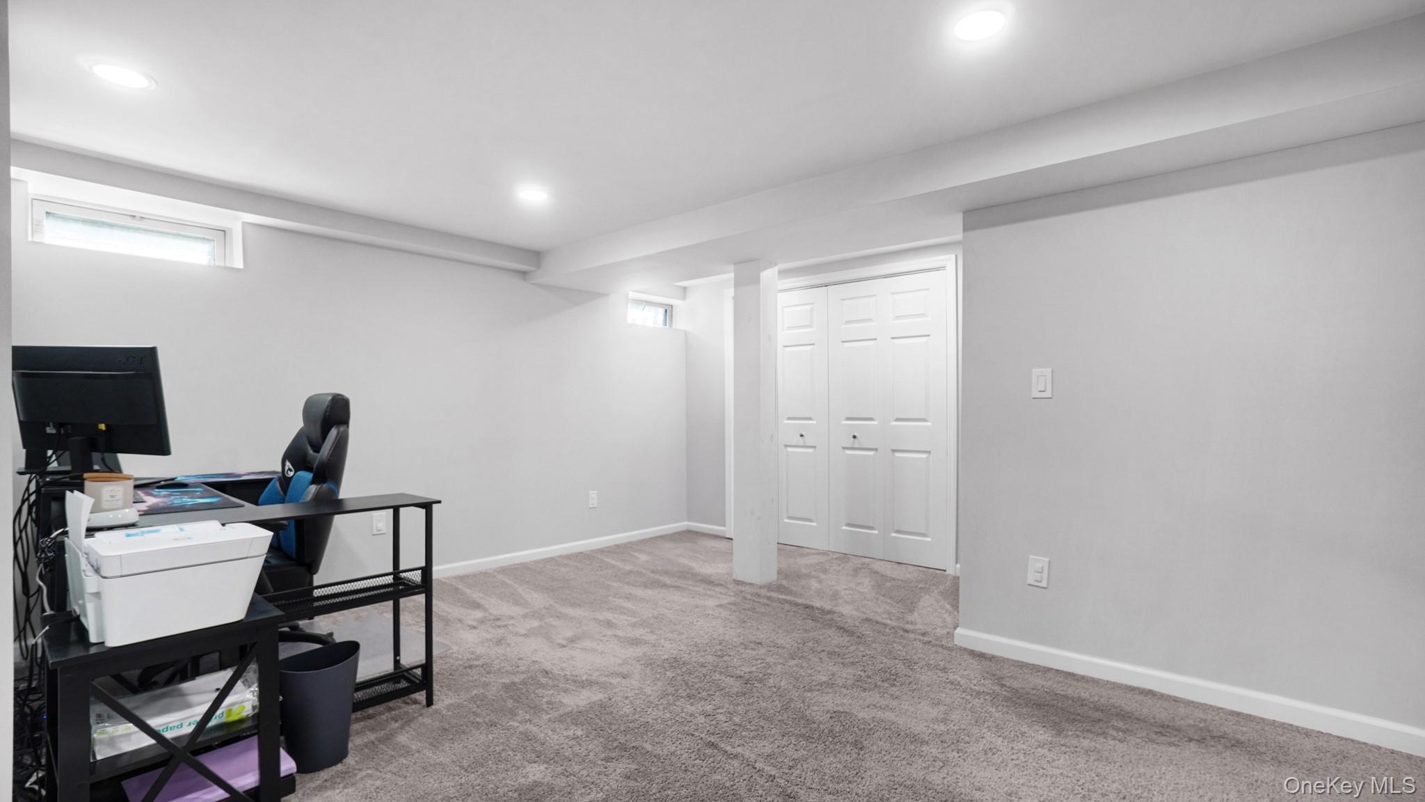 197 W 5th Street, Deer Park, NY 11729