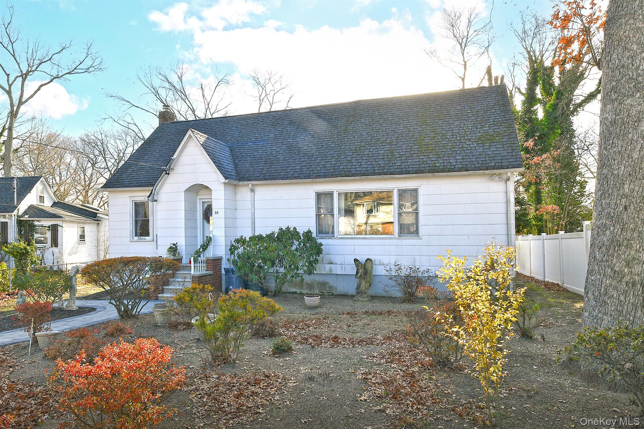 32 Horton Drive, Huntington, NY 11746