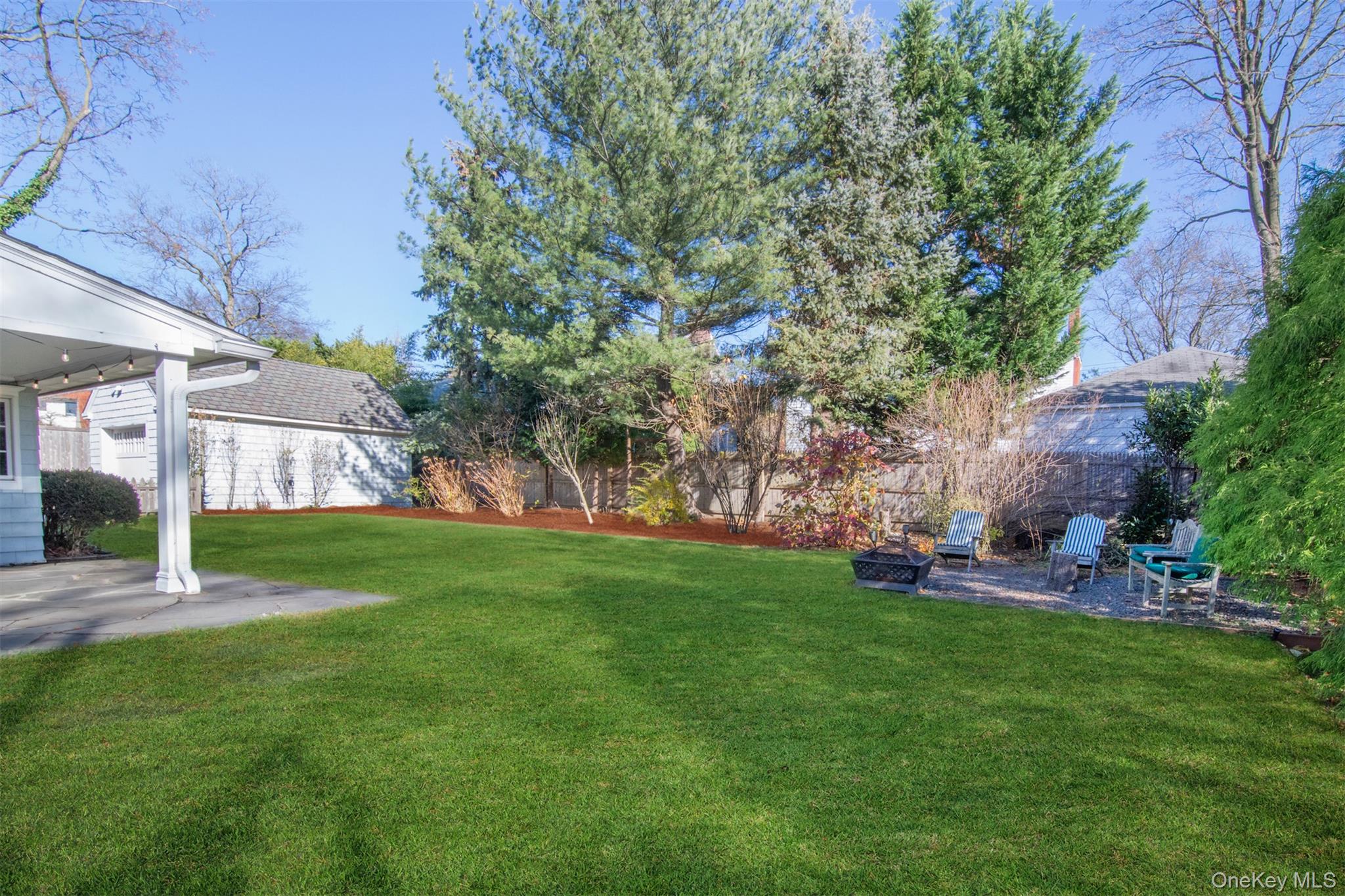 414 Pelham Manor Road, Pelham, NY 10803