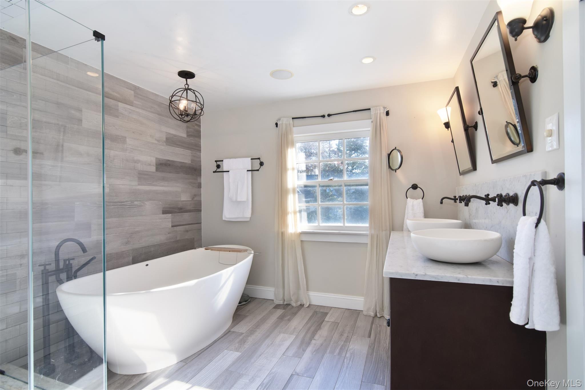 414 Pelham Manor Road, Pelham, NY 10803