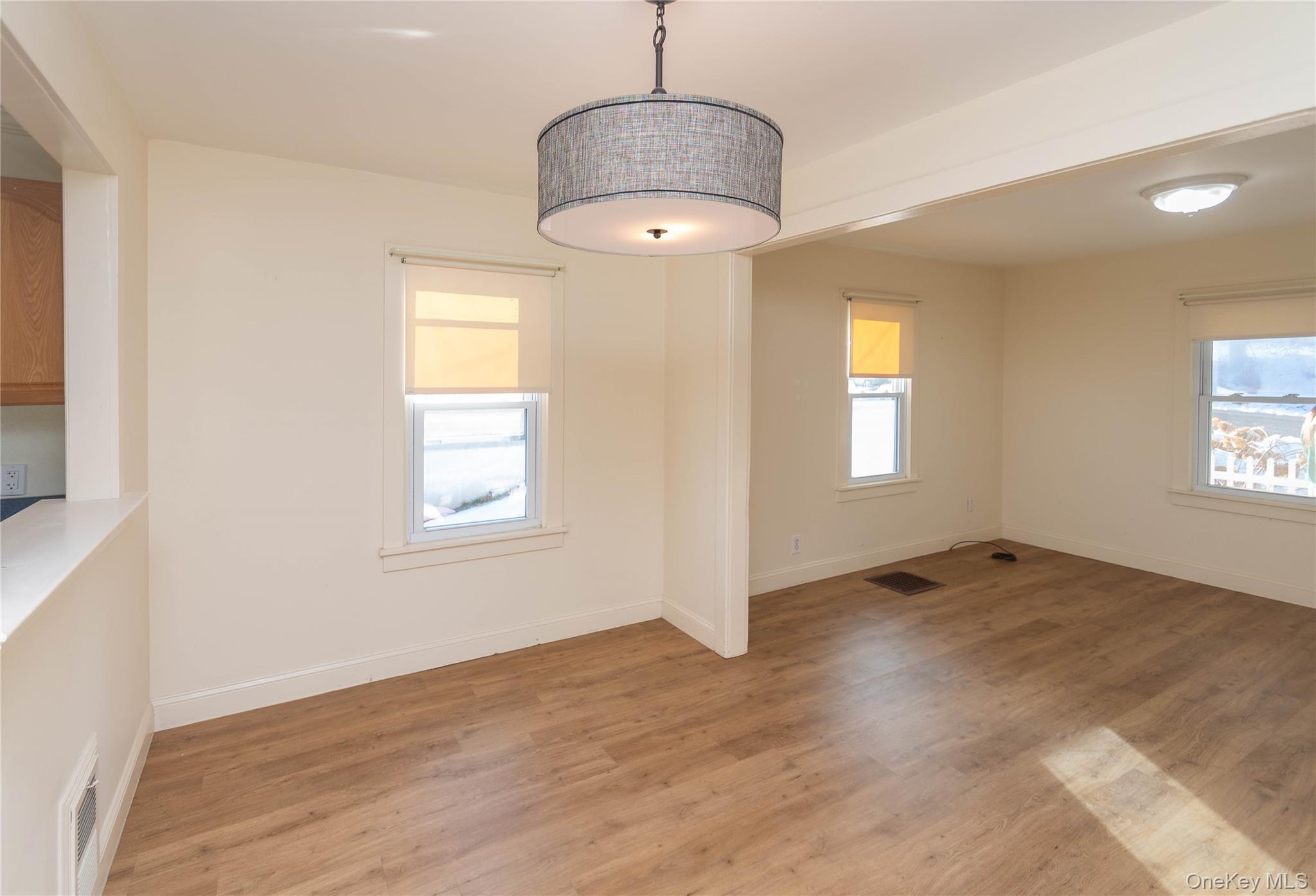 35 Hudson Terrace, Marlboro, NY 12542