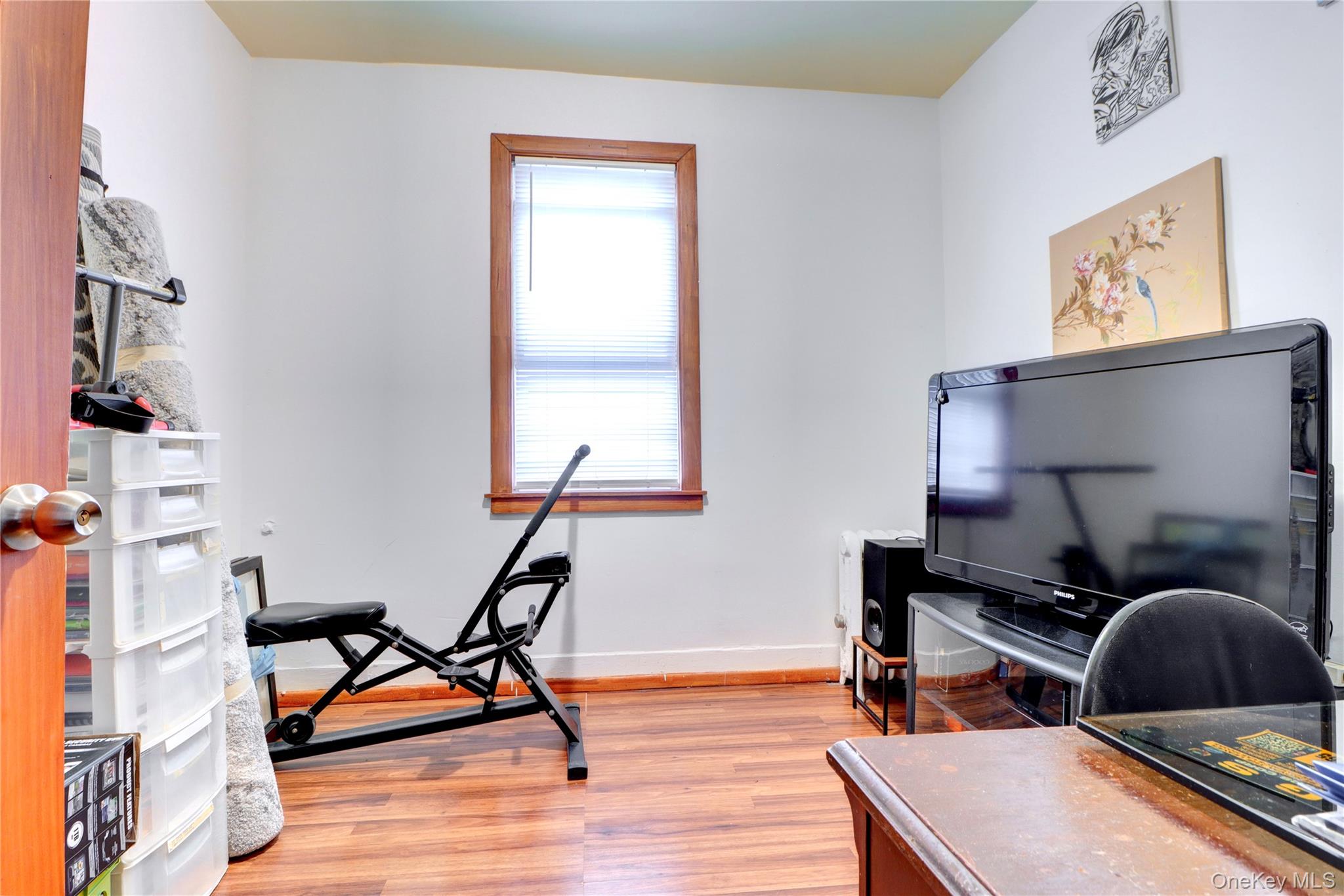 6510 80th Avenue, Glendale, NY 11385