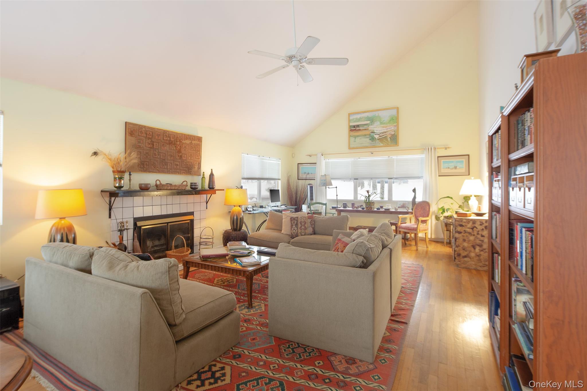 9 Woodview Way, Hampton Bays, NY 11946