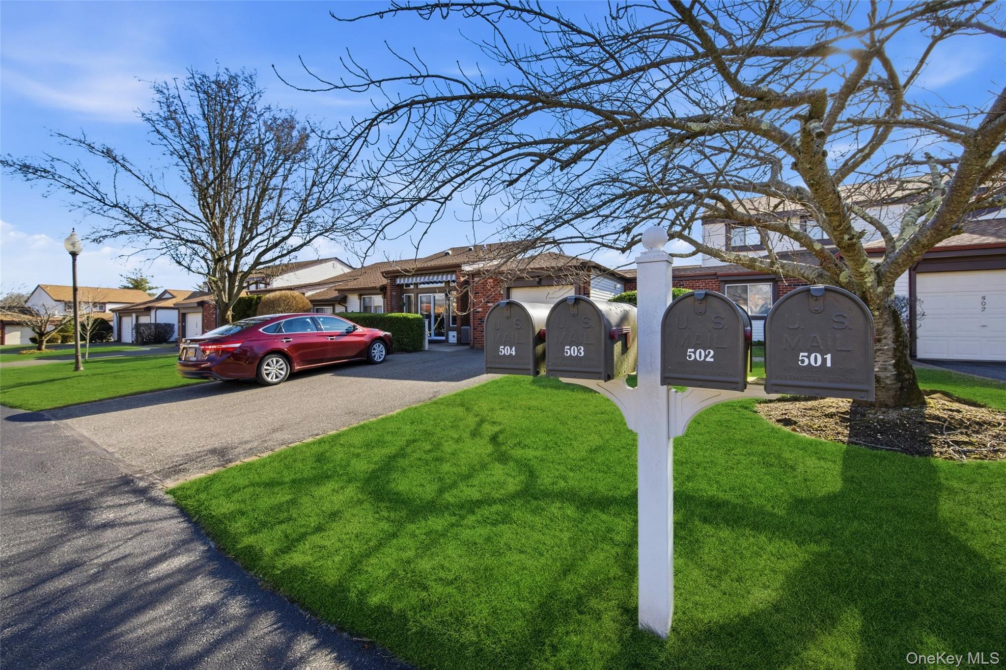 504 Gotham Court N, Saint James, NY 11780