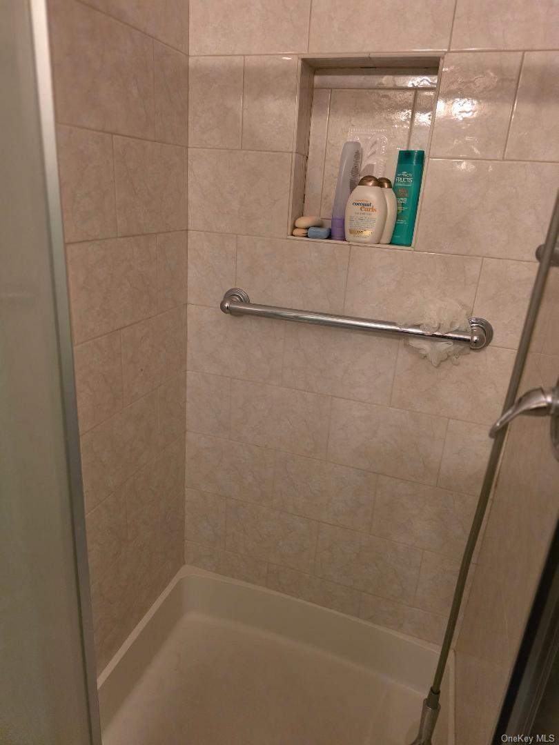 504 Gotham Court N, Saint James, NY 11780