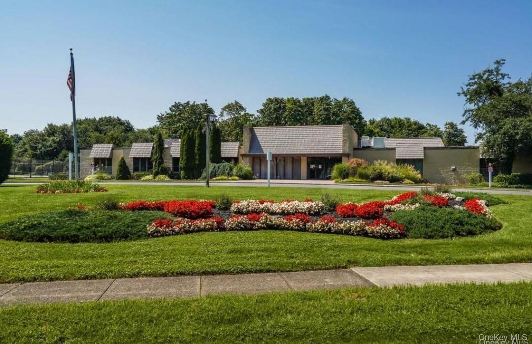 504 Gotham Court N, Saint James, NY 11780