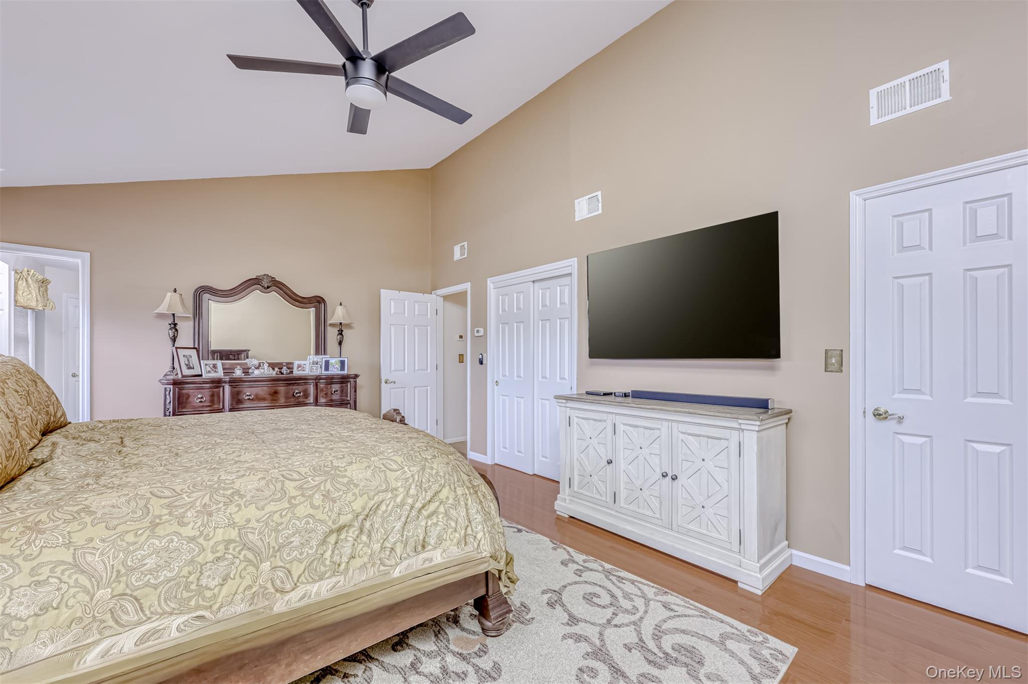 18 Mountainview Avenue, Suffern, NY 10901