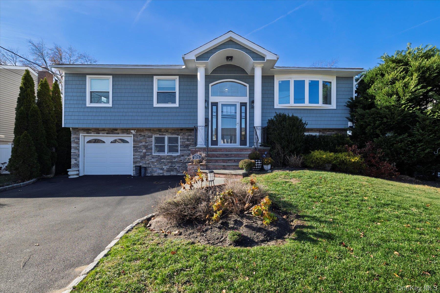 2970 Bond Drive, Merrick, NY 11566