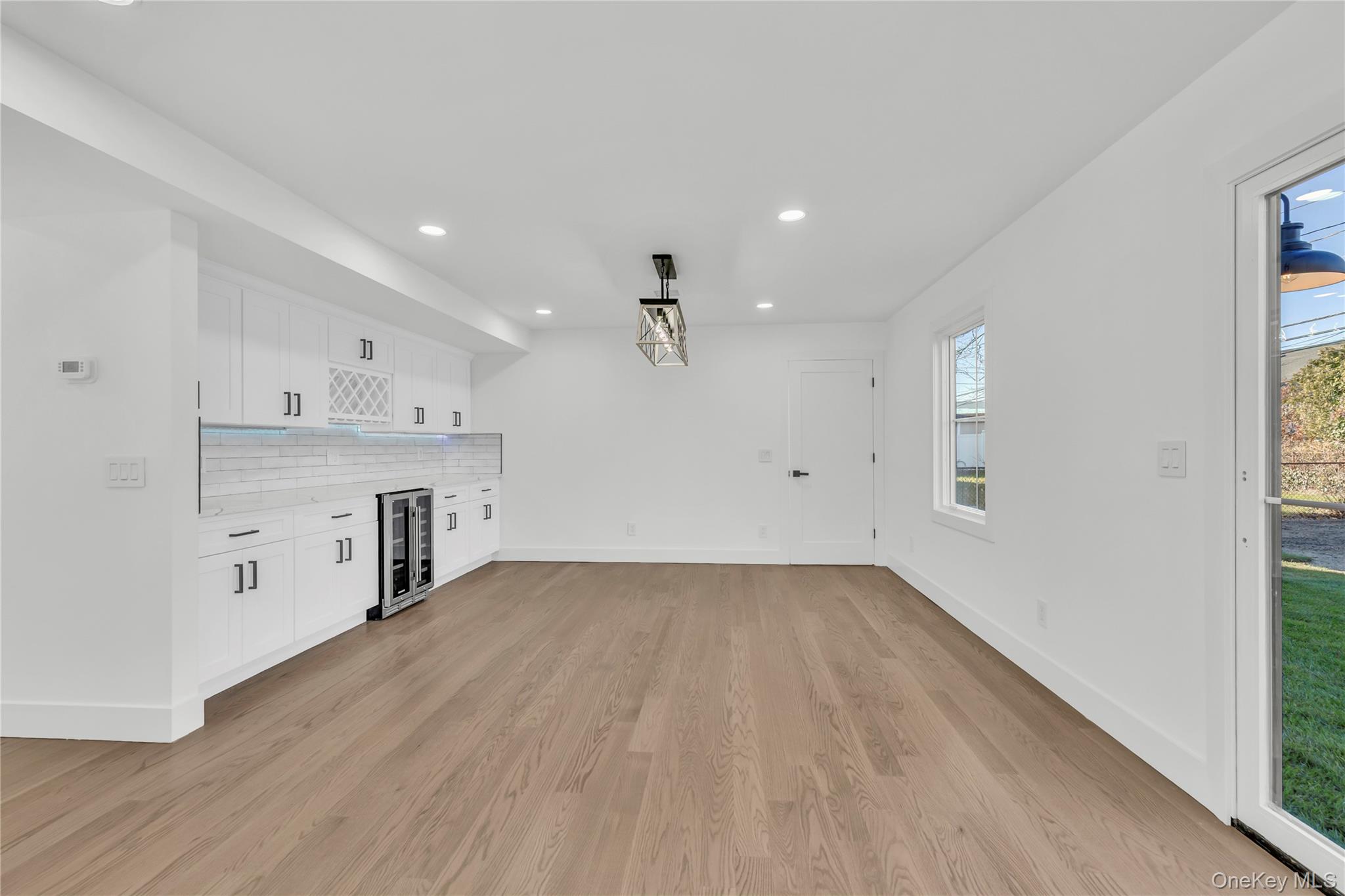 24 Rim Lane, Hicksville, NY 11801