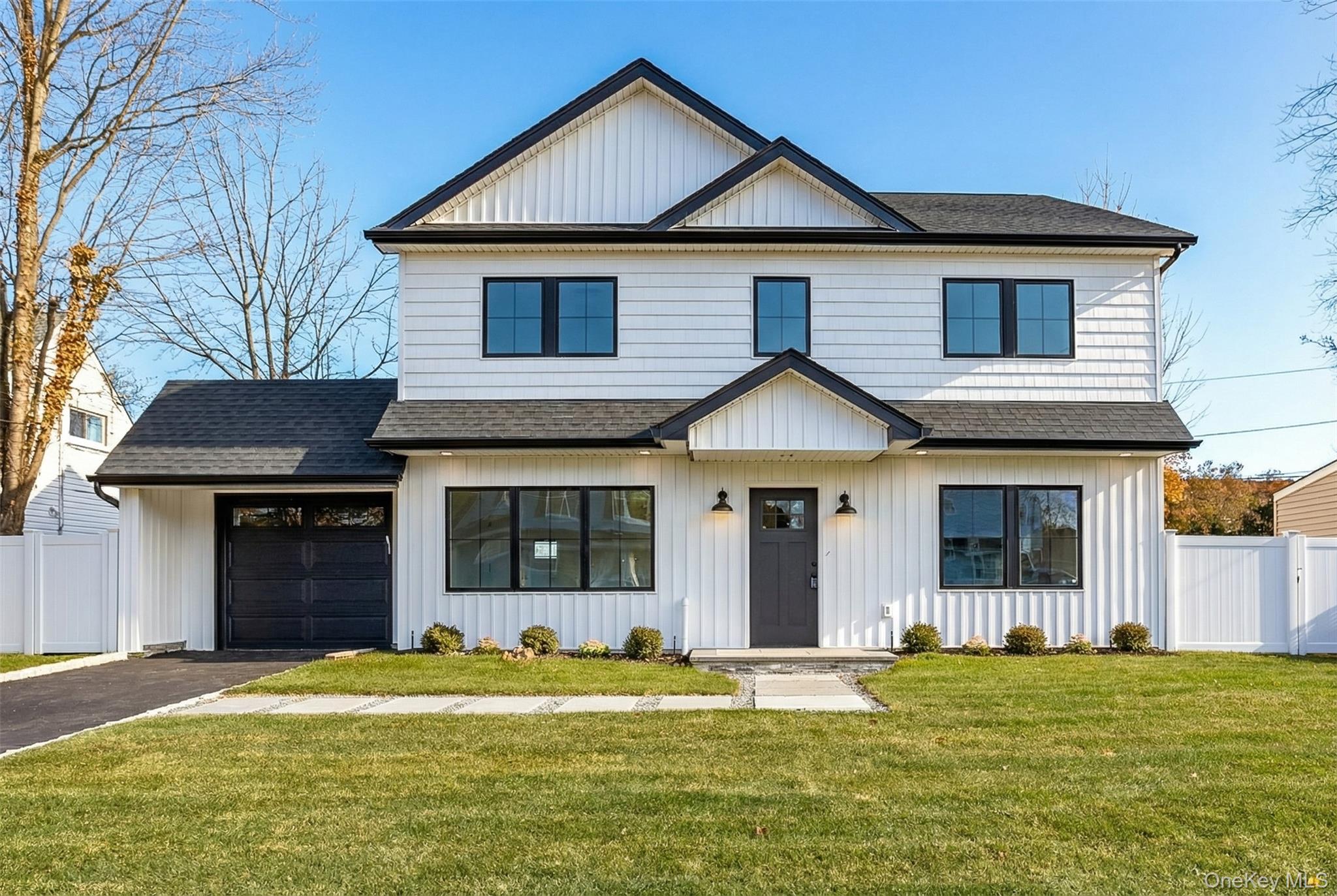 24 Rim Lane, Hicksville, NY 11801