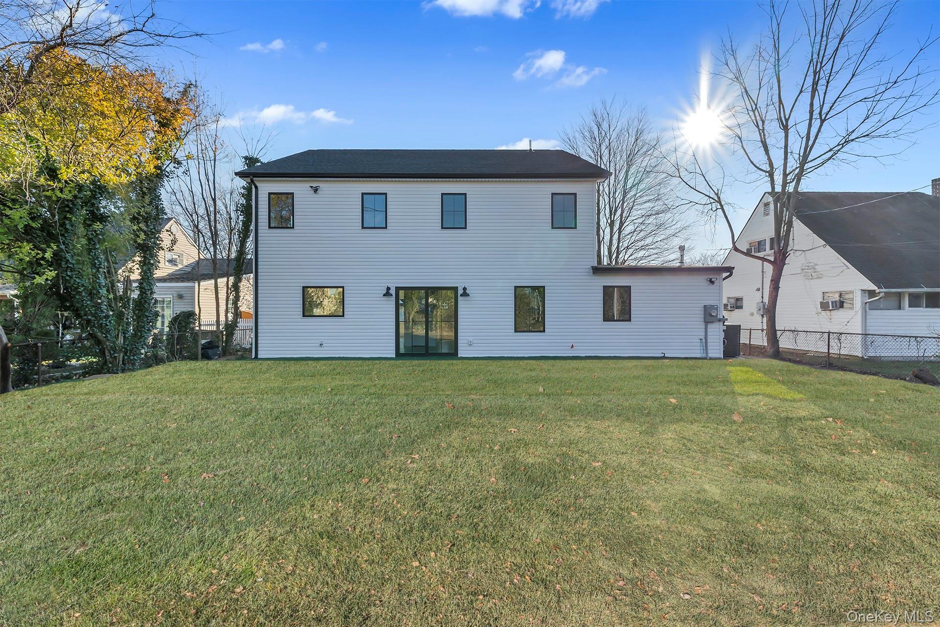 24 Rim Lane, Hicksville, NY 11801