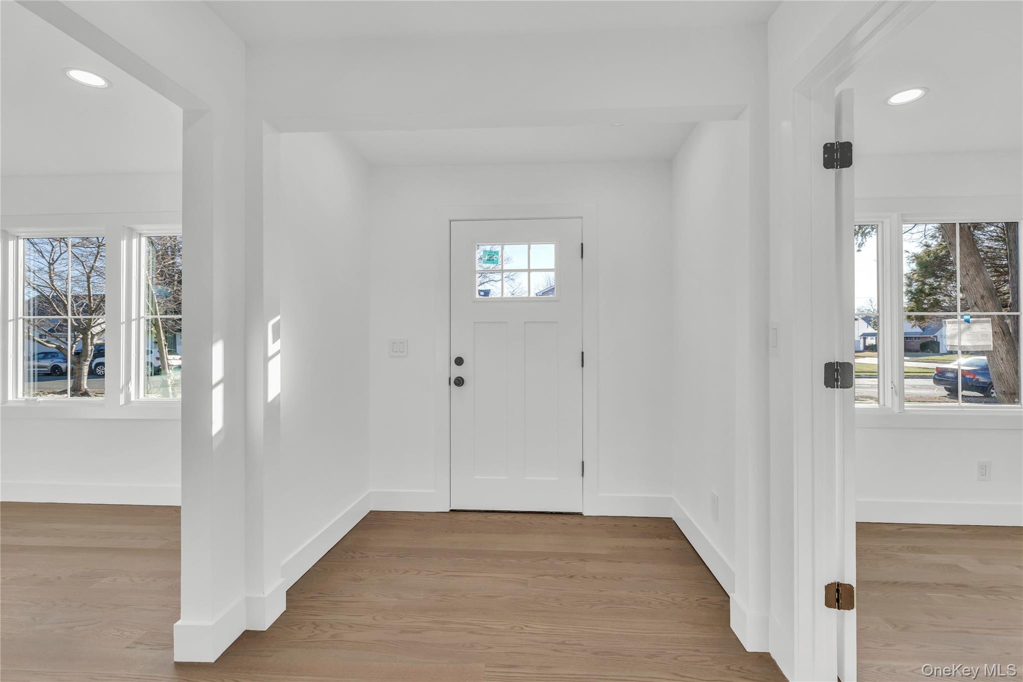 24 Rim Lane, Hicksville, NY 11801