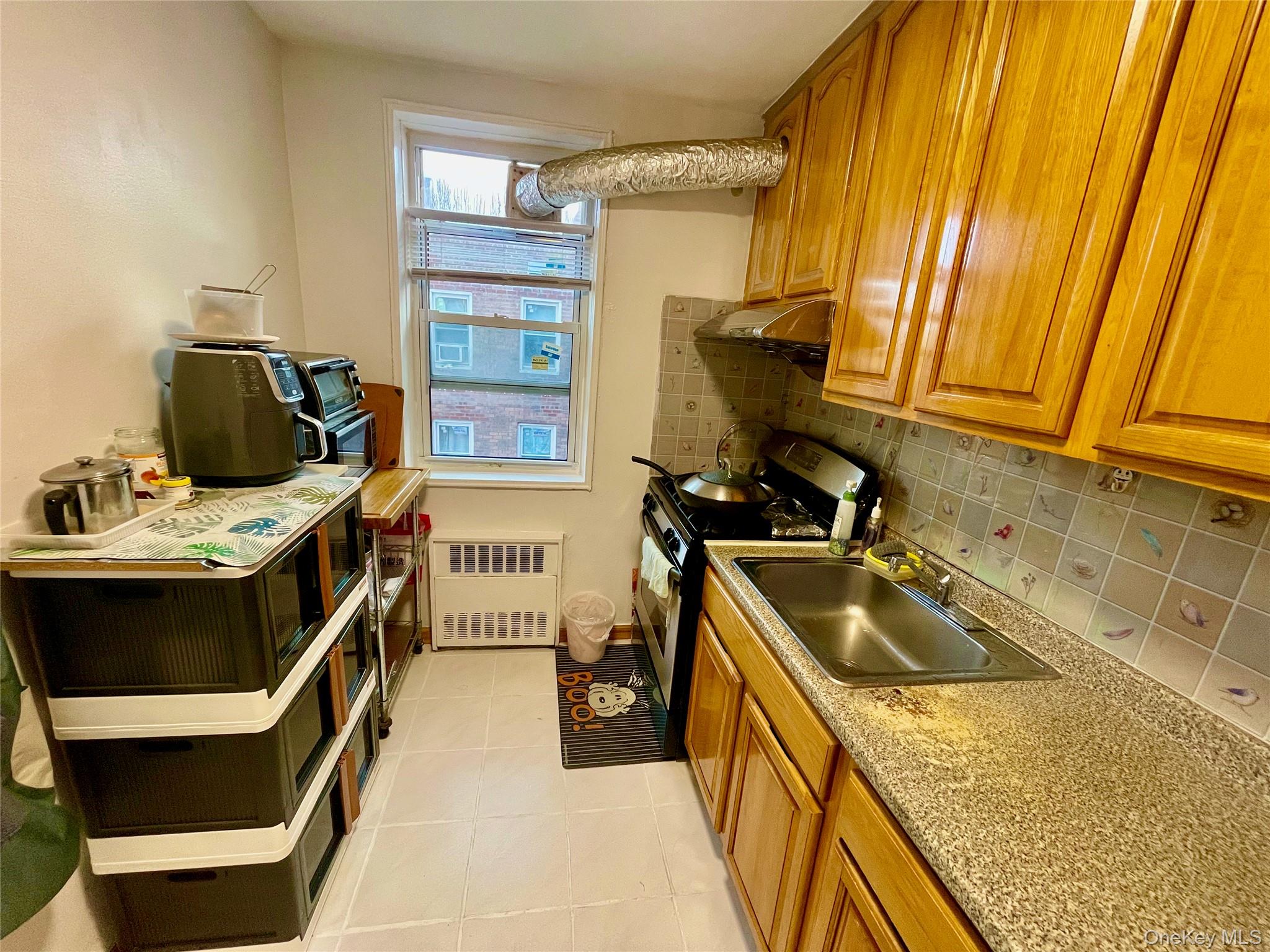 143-40 41st Ave 143-40 41st Avenue # 6, Flushing, NY 11355