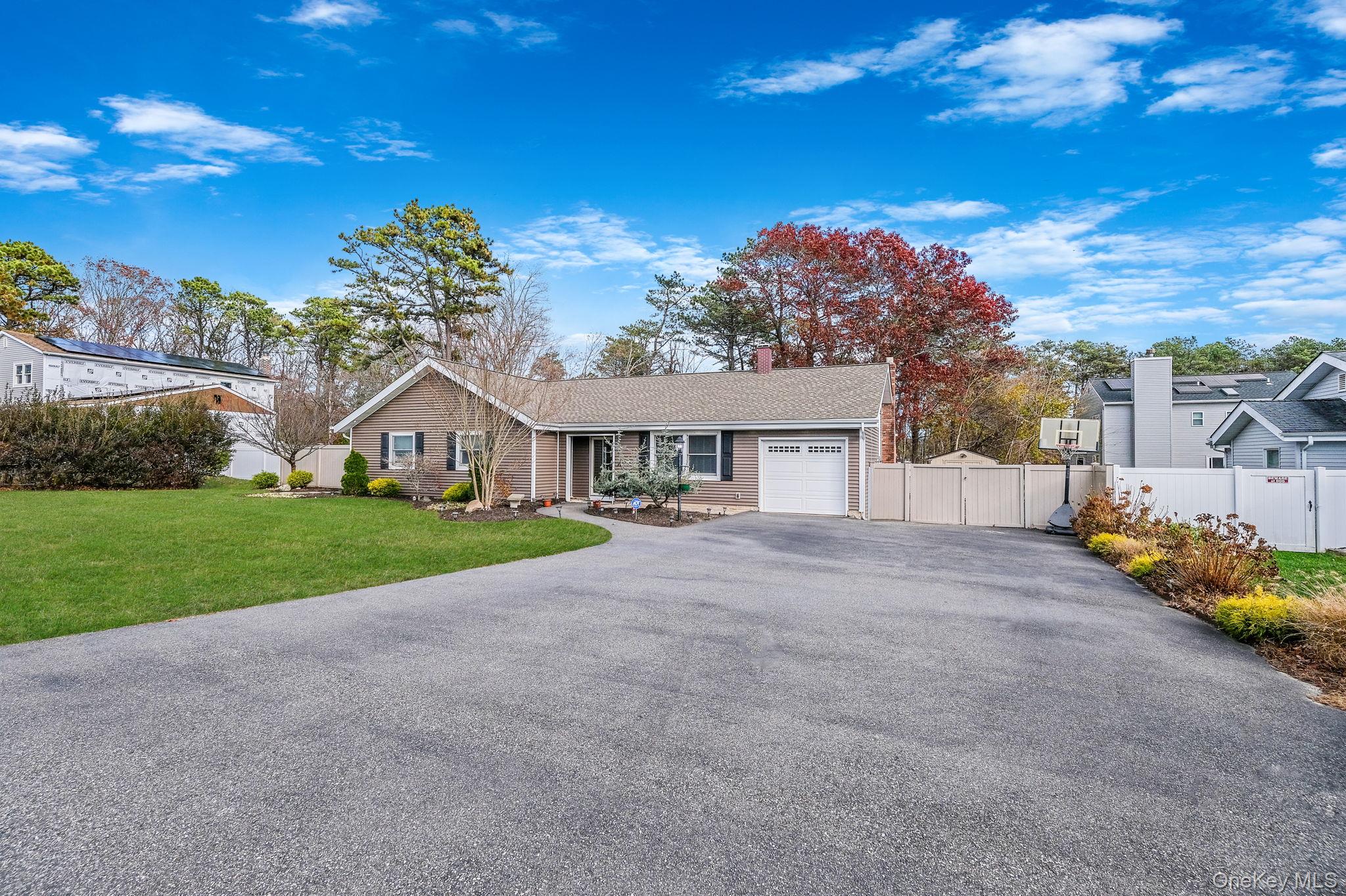 269 Bridgeport Avenue, Medford, NY 11763