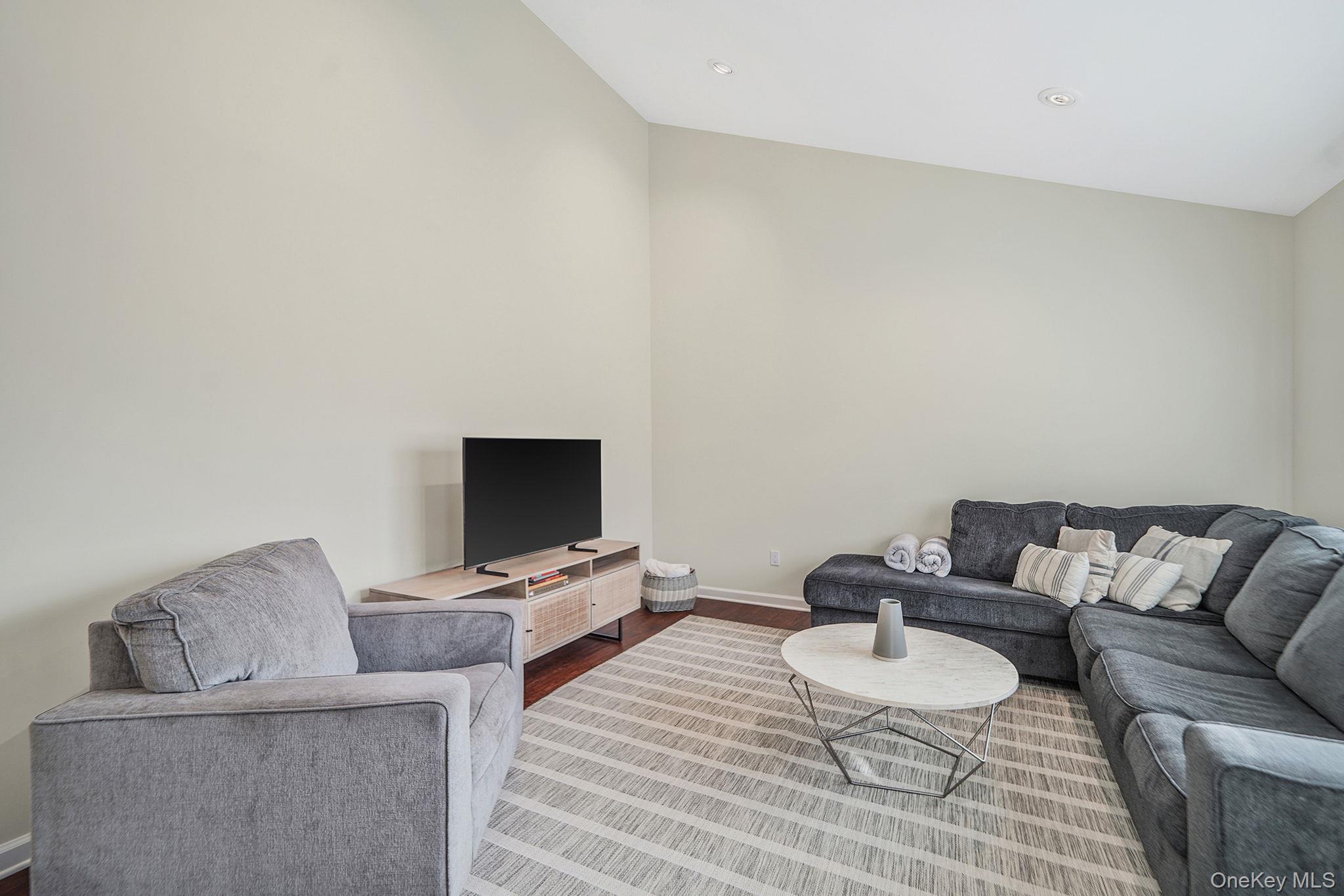 269 Bridgeport Avenue, Medford, NY 11763