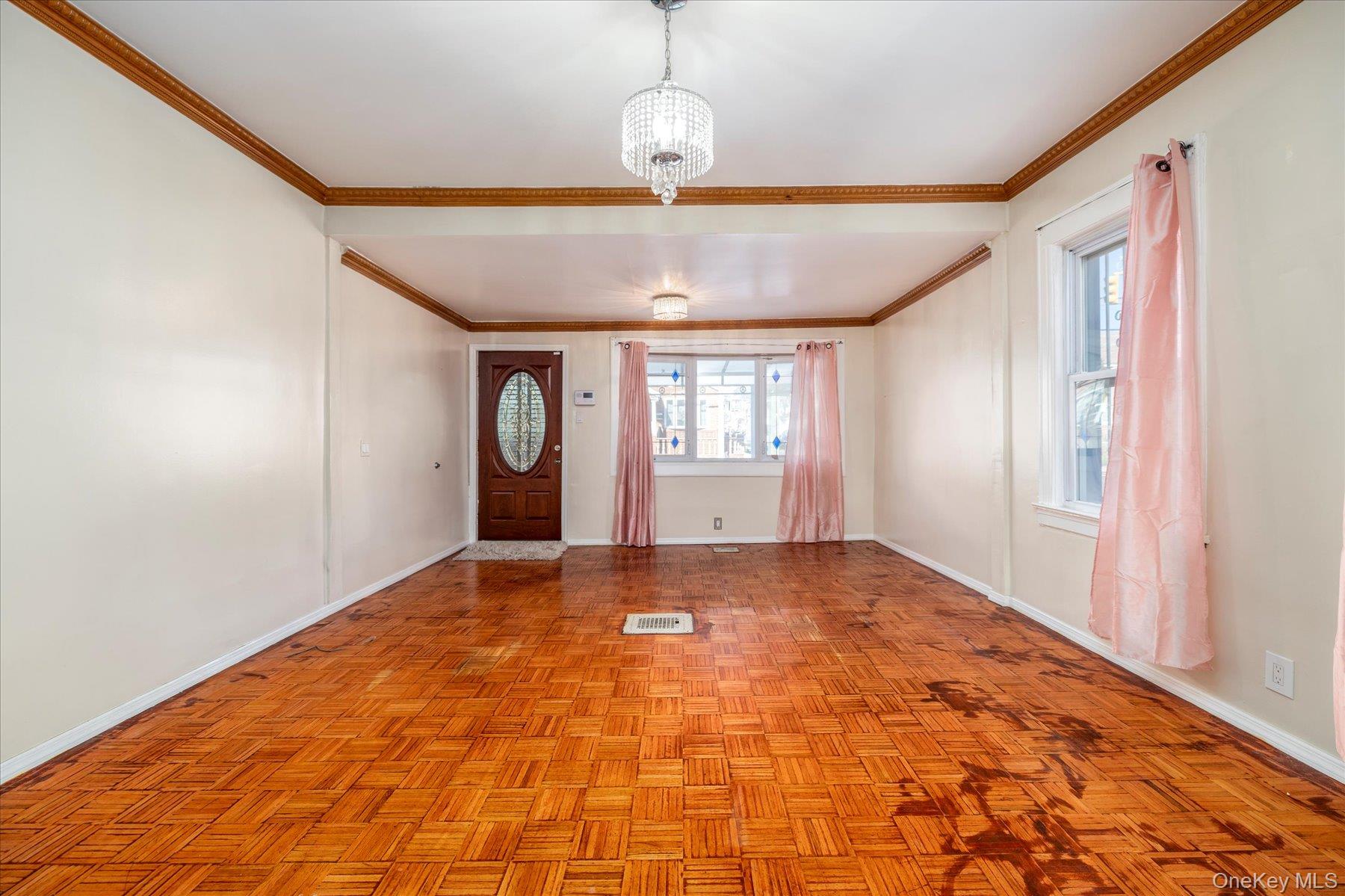 127-20 107th Avenue, Richmond Hill S., NY 11419