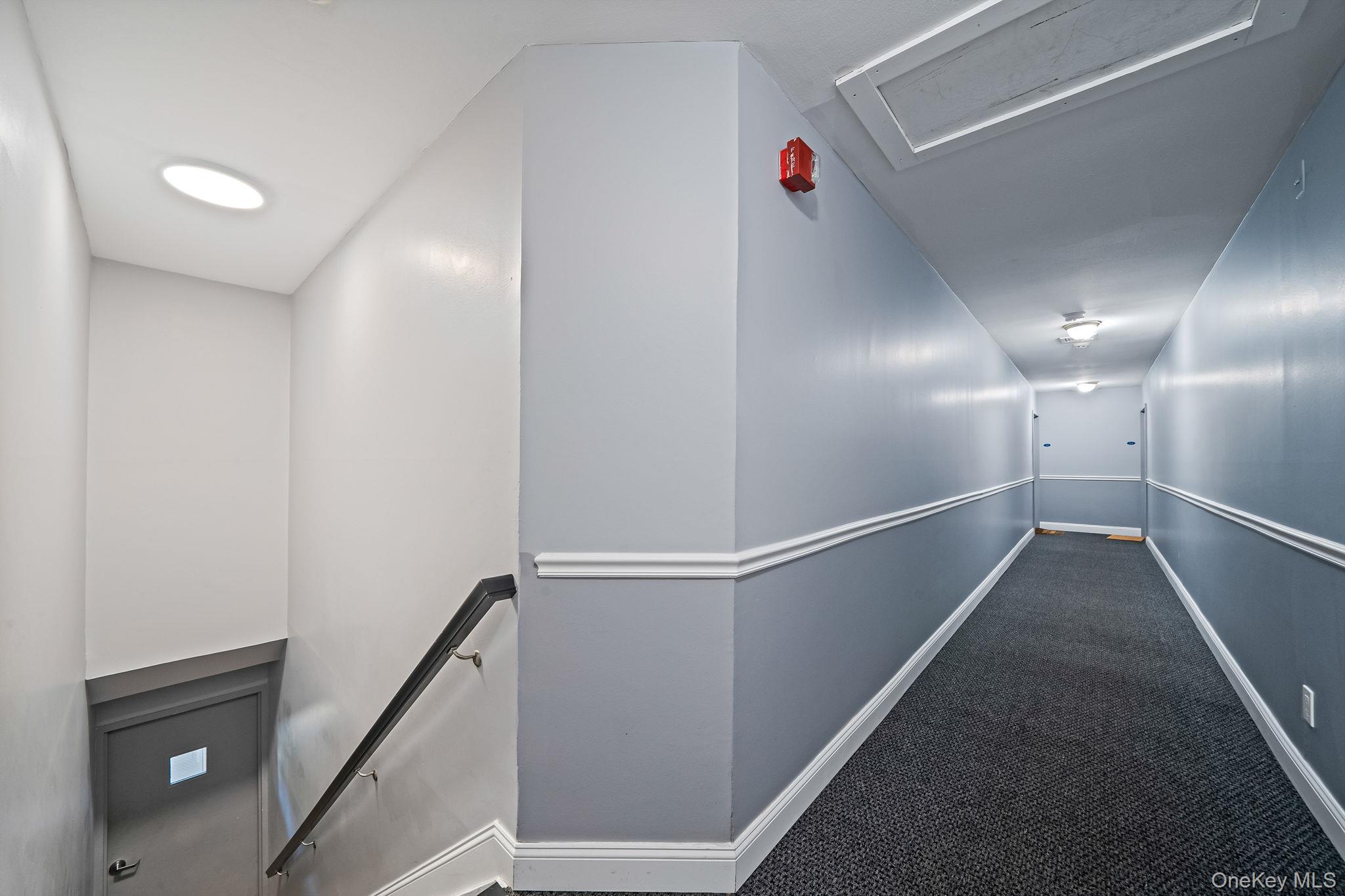 460 Old Town Road # 2J, Port Jefferson Station, NY 11776