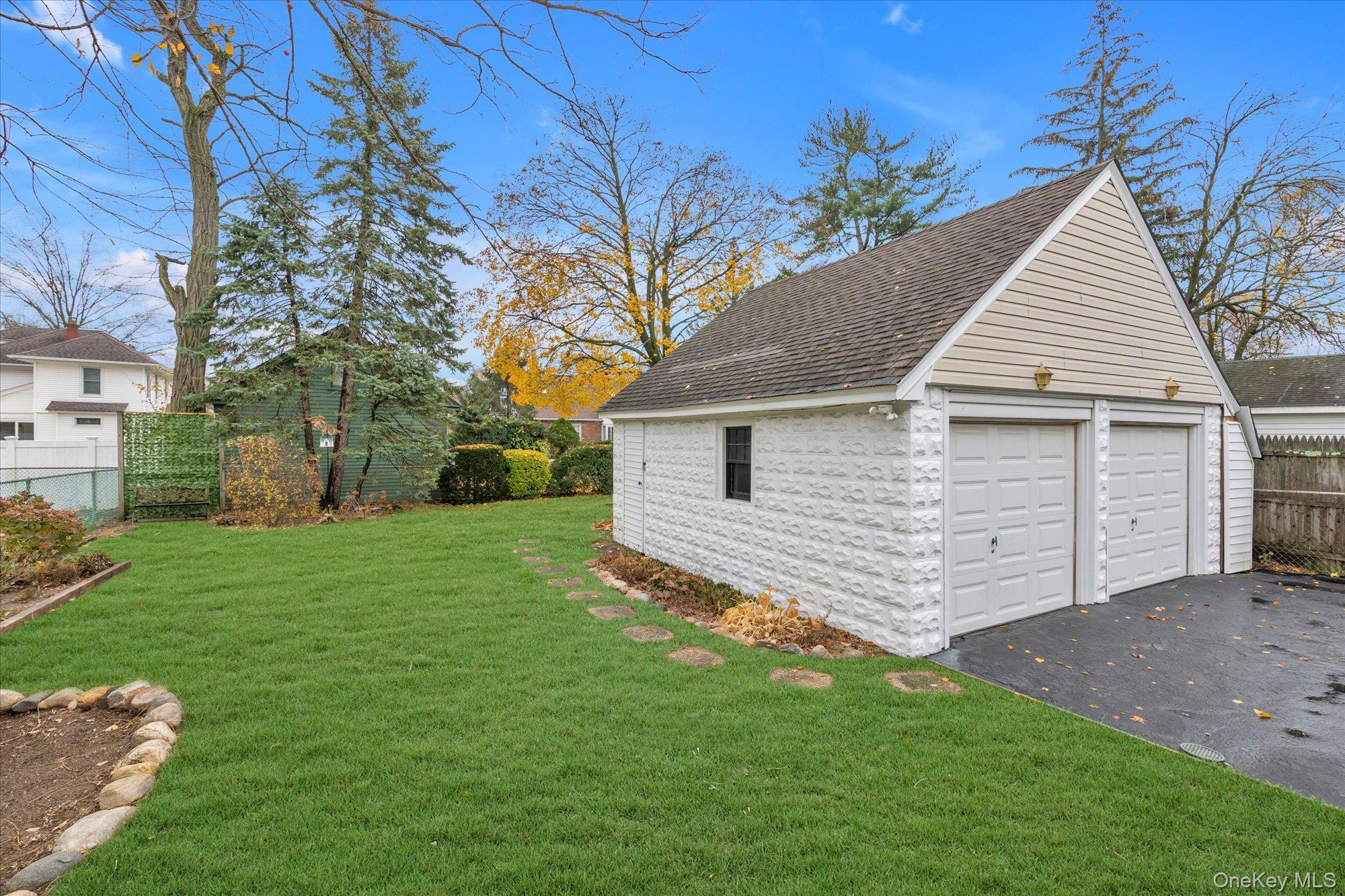 32 Fifth Street, Valley Stream, NY 11581