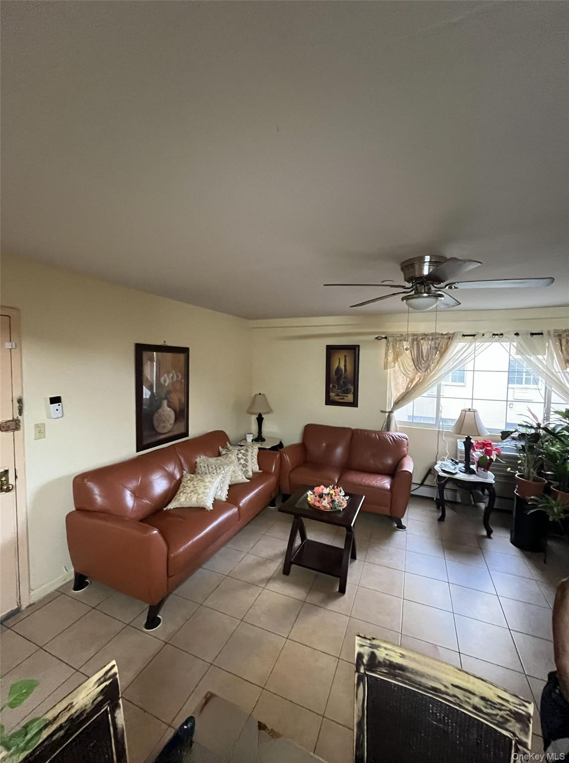 2135 Crotona Avenue # 2B, Bronx, NY 10457