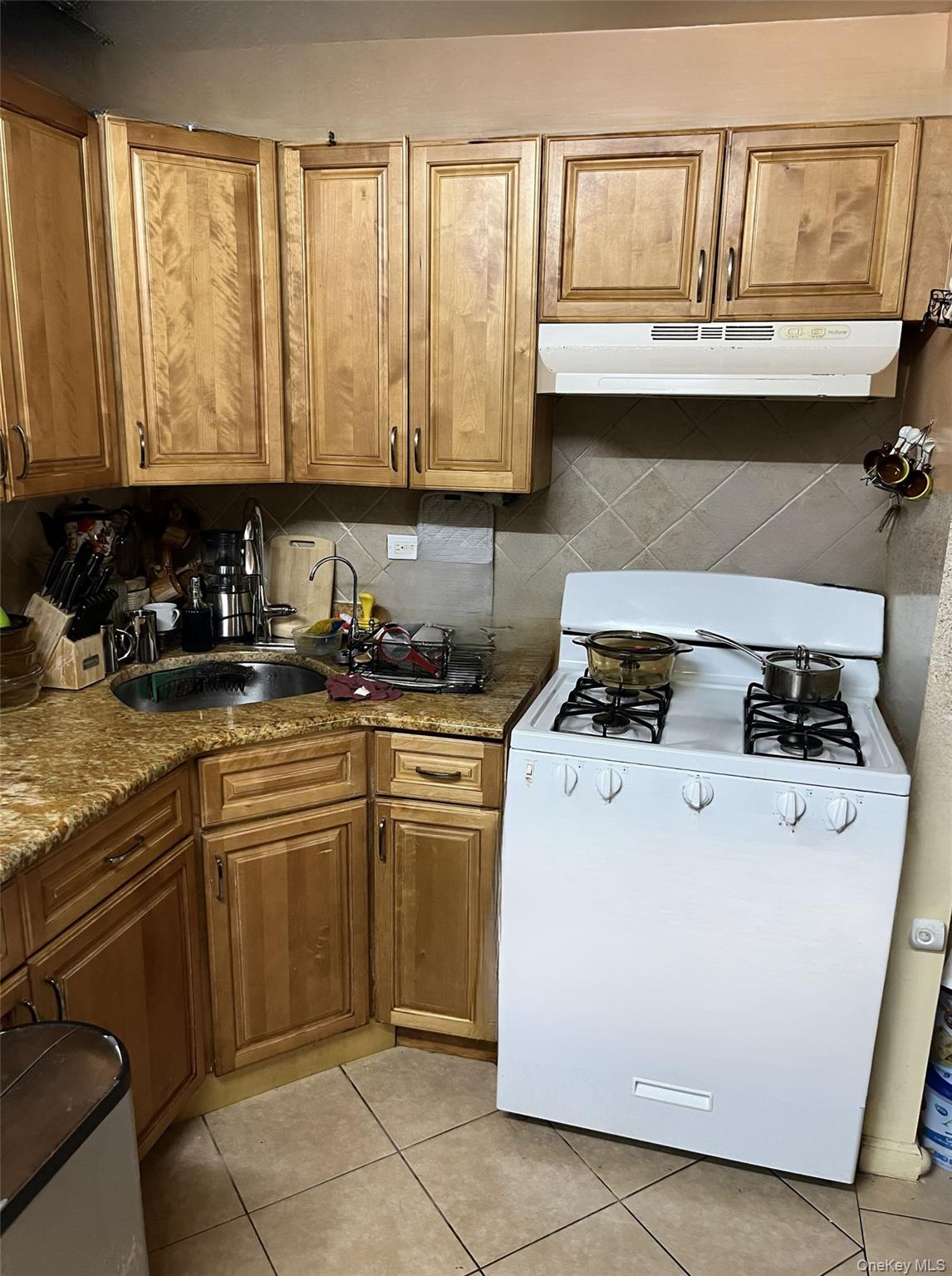 2135 Crotona Avenue # 2B, Bronx, NY 10457