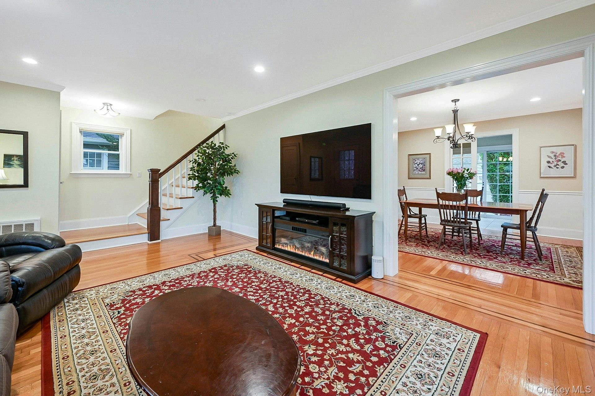 100 Cedar Avenue, Rockville Centre, NY 11570