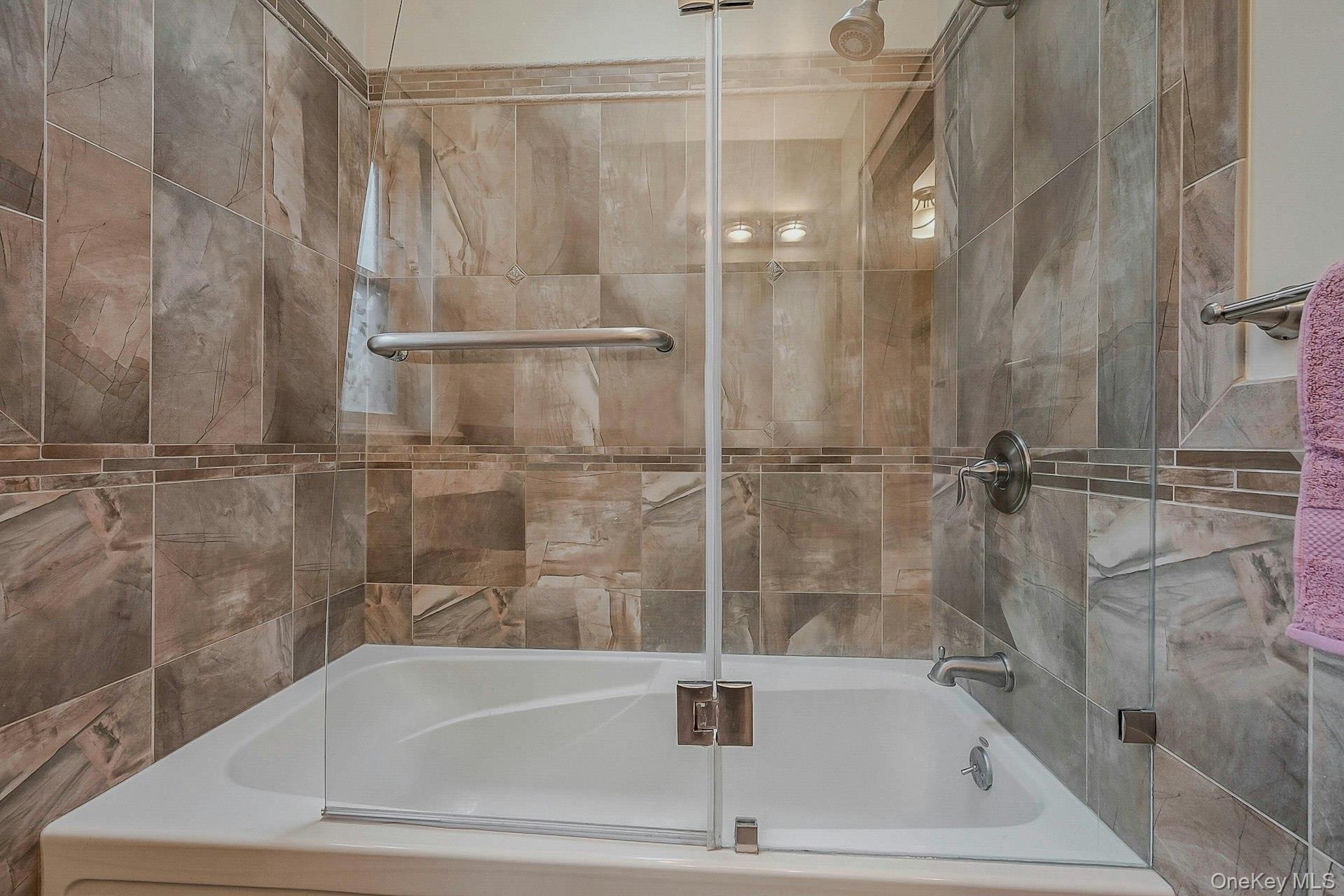 100 Cedar Avenue, Rockville Centre, NY 11570