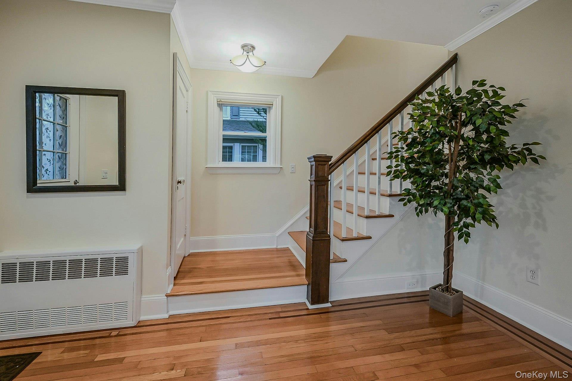 100 Cedar Avenue, Rockville Centre, NY 11570