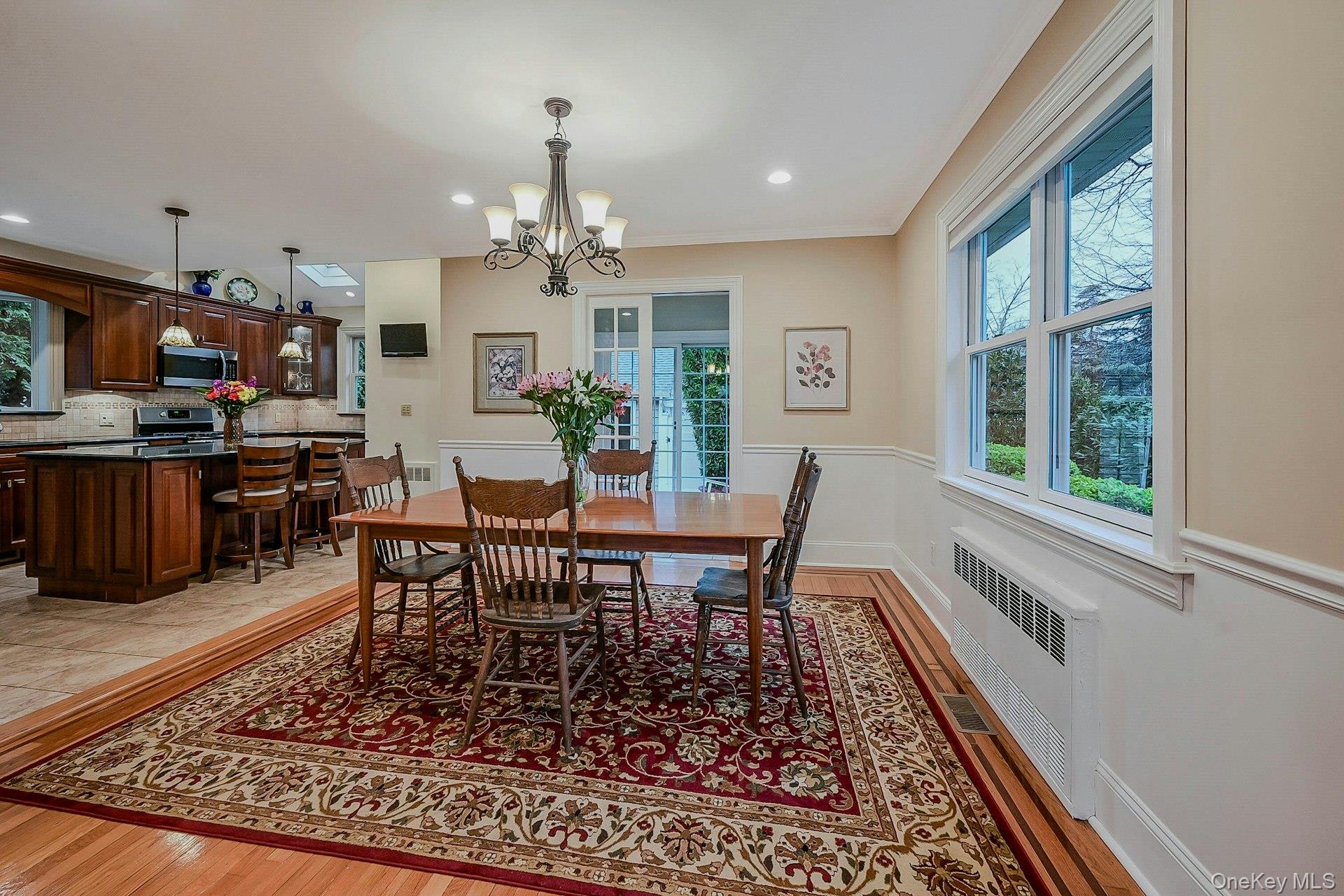 100 Cedar Avenue, Rockville Centre, NY 11570