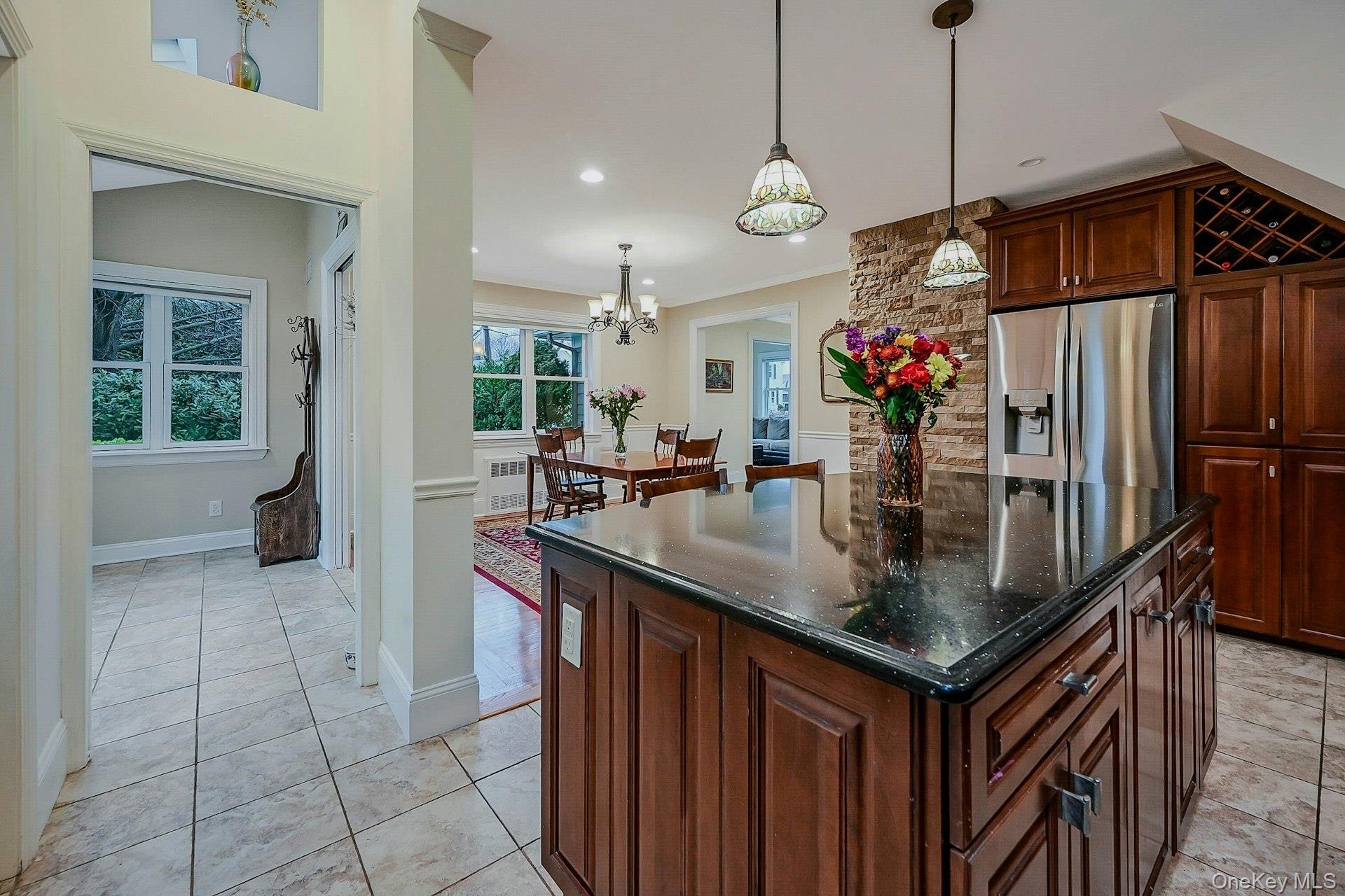 100 Cedar Avenue, Rockville Centre, NY 11570