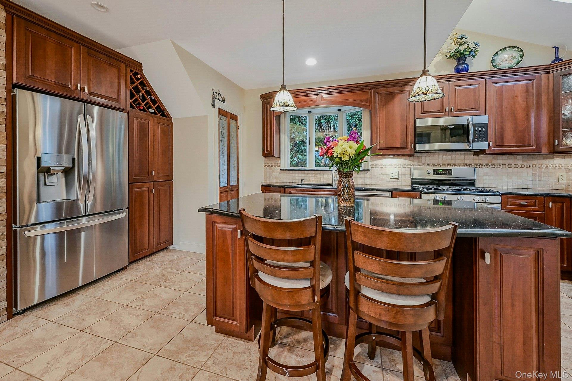 100 Cedar Avenue, Rockville Centre, NY 11570