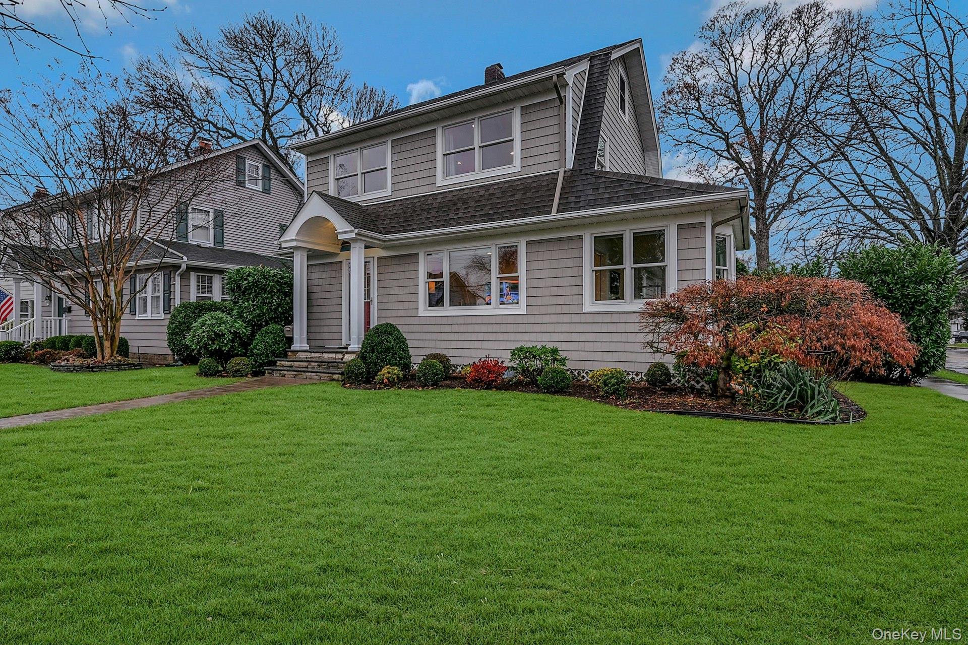 100 Cedar Avenue, Rockville Centre, NY 11570